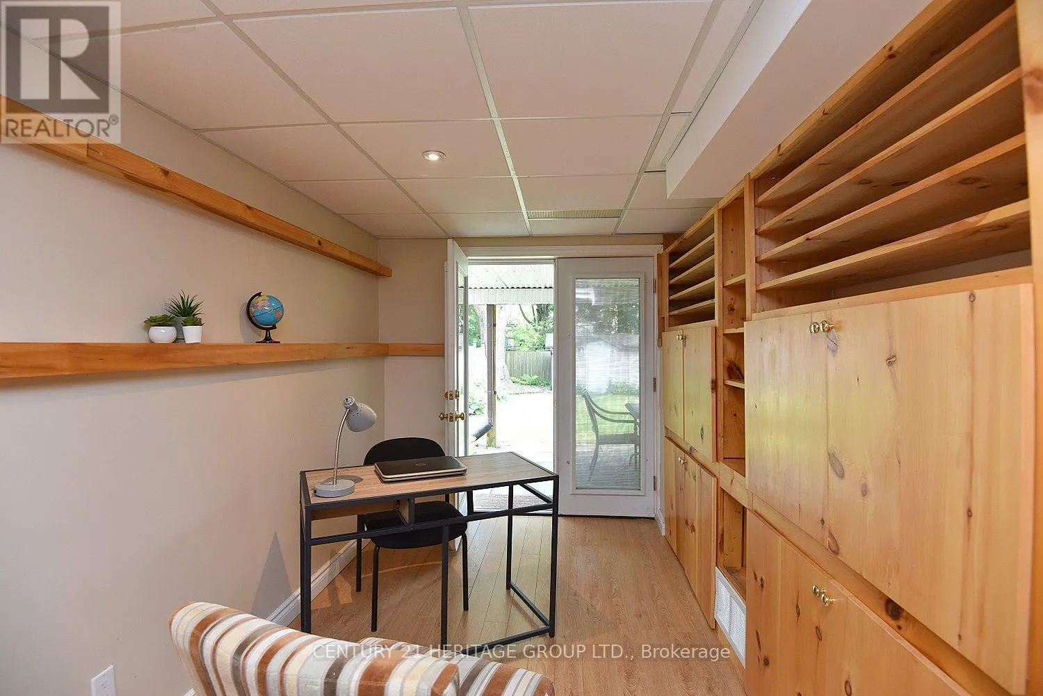 838 BORONIA CRESCENT