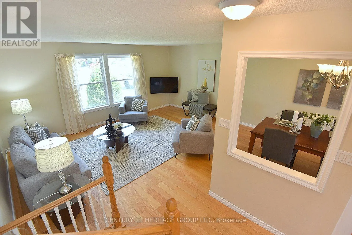 838 BORONIA CRESCENT