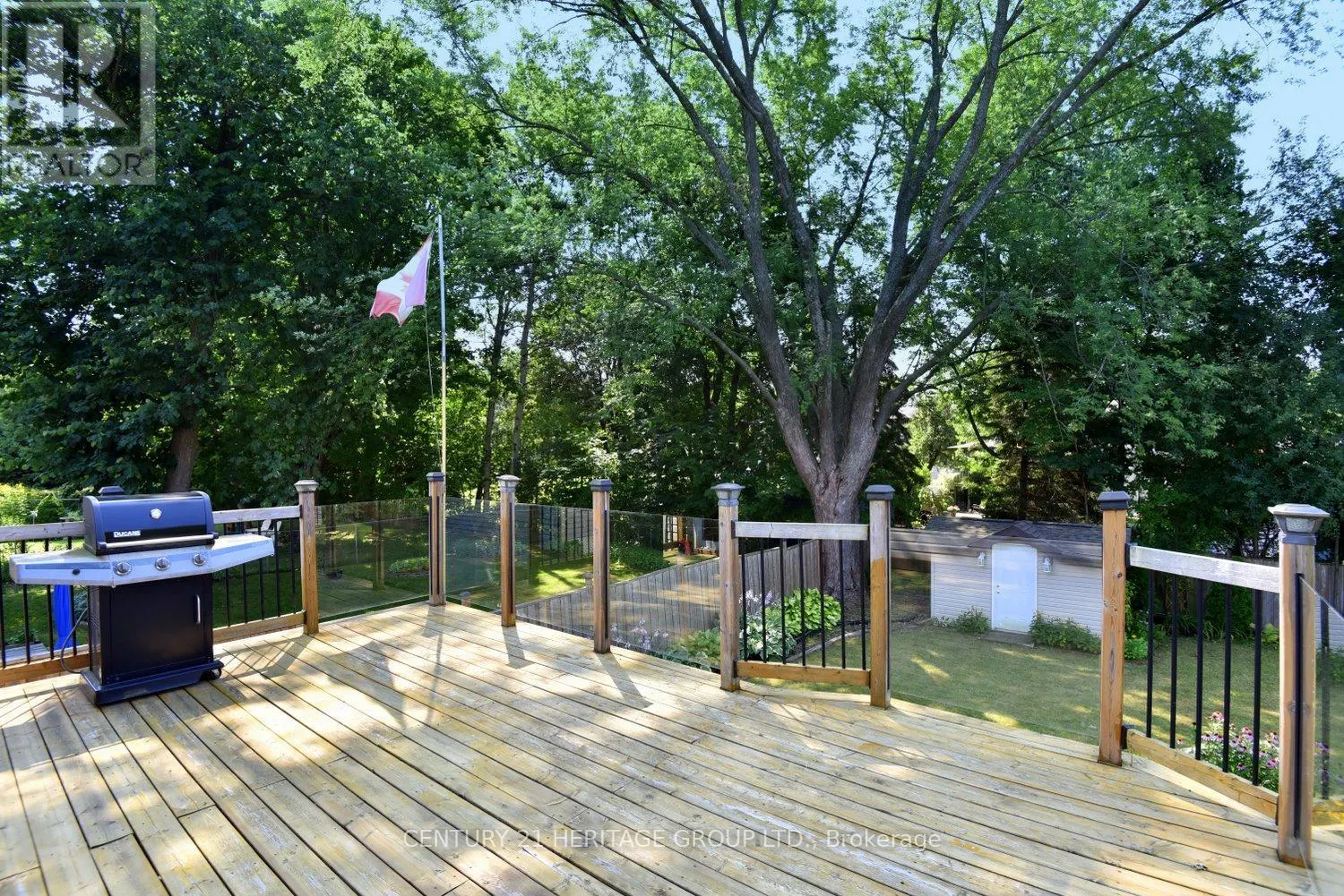 838 BORONIA CRESCENT