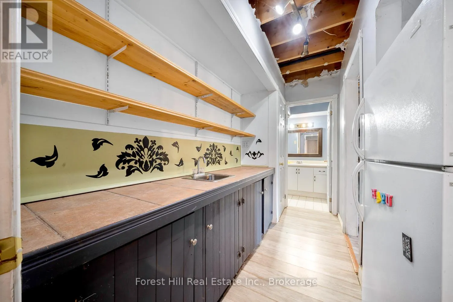 6473 OLD HOMESTEAD ROAD