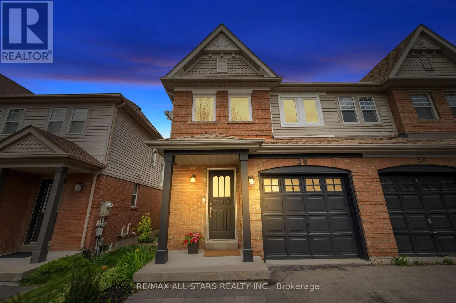 58 WOODROOF CRESCENT