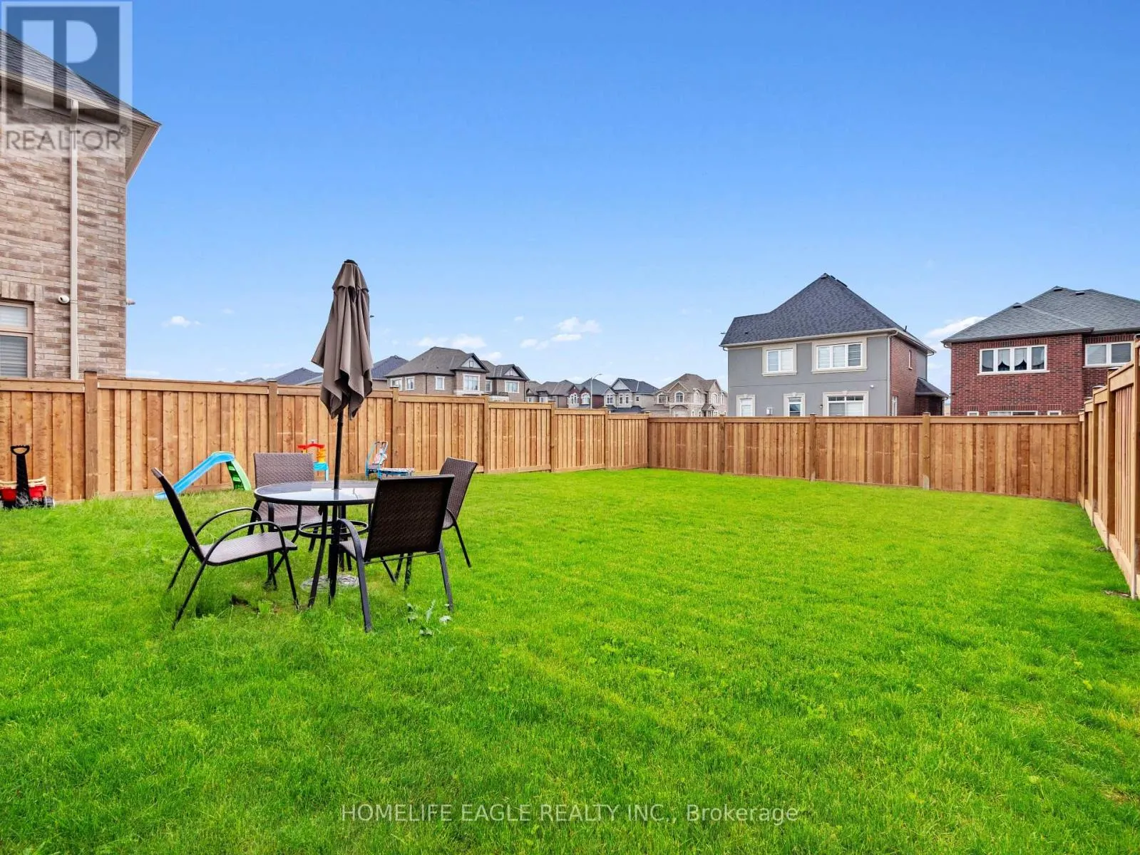 1226 CORBY WAY