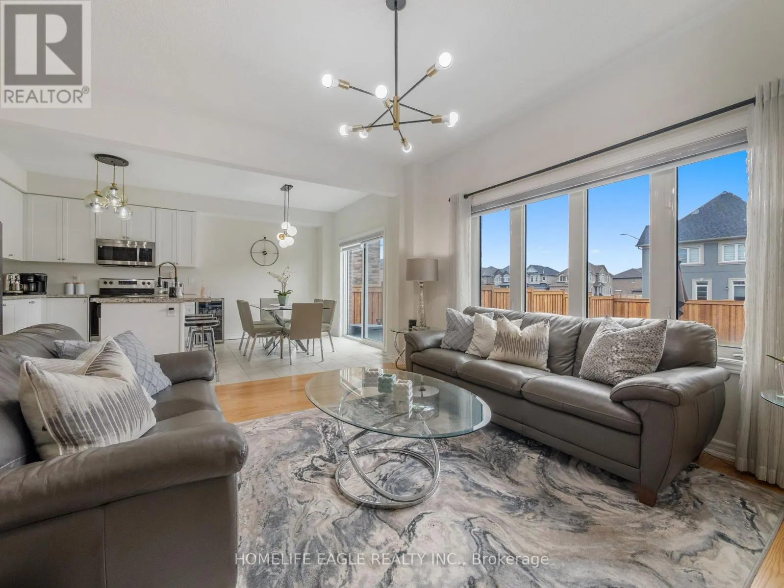 1226 CORBY WAY