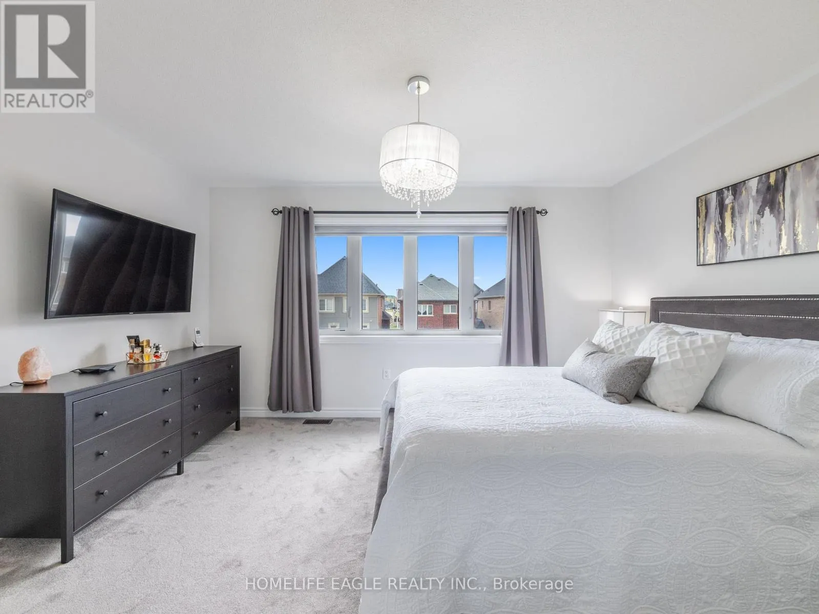 1226 CORBY WAY