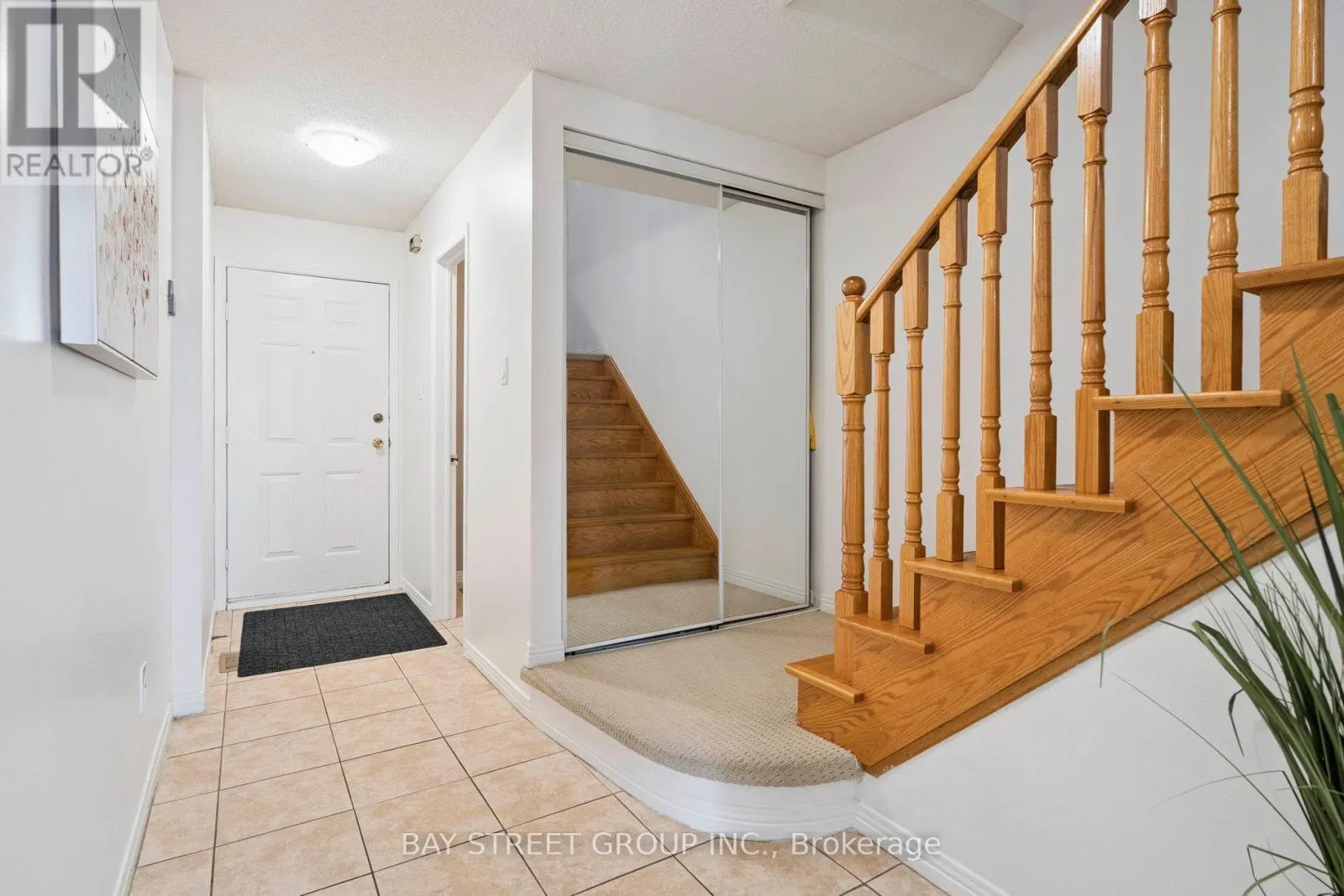 873 PLAYTER CRESCENT