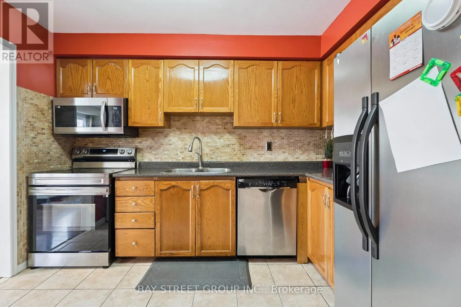 873 PLAYTER CRESCENT