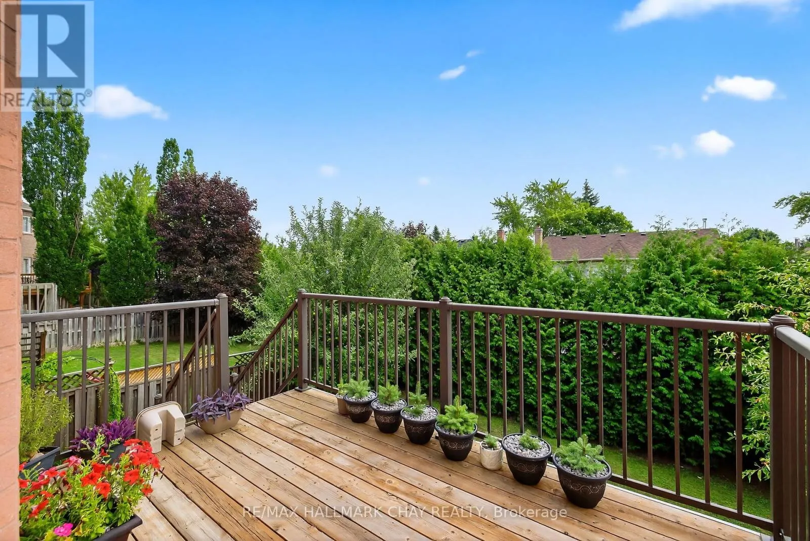 25 HEATHERWOOD CRESCENT