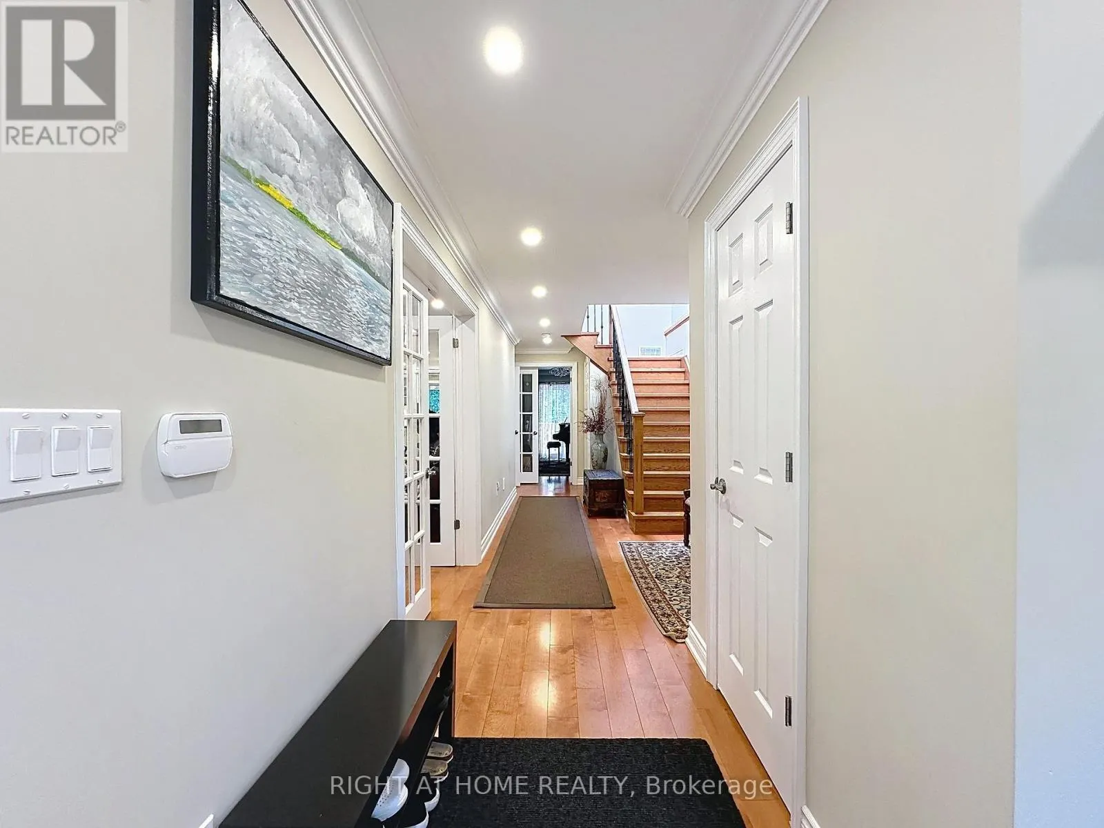 100 GREENBELT CRESCENT