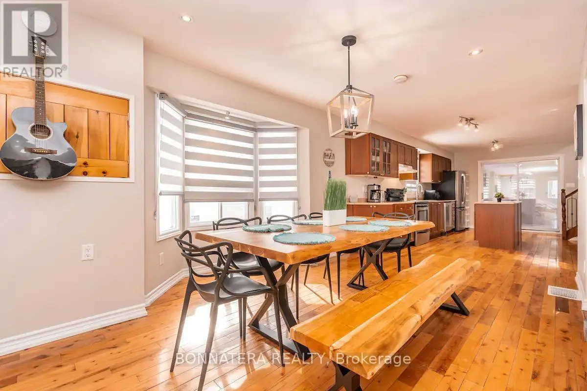 687 INNISFIL BEACH ROAD