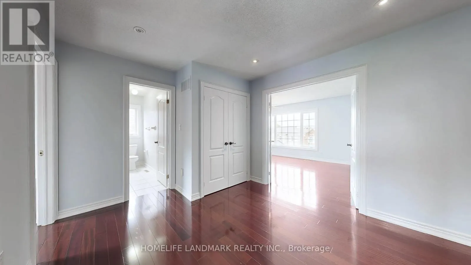 183 ALFRED SMITH WAY