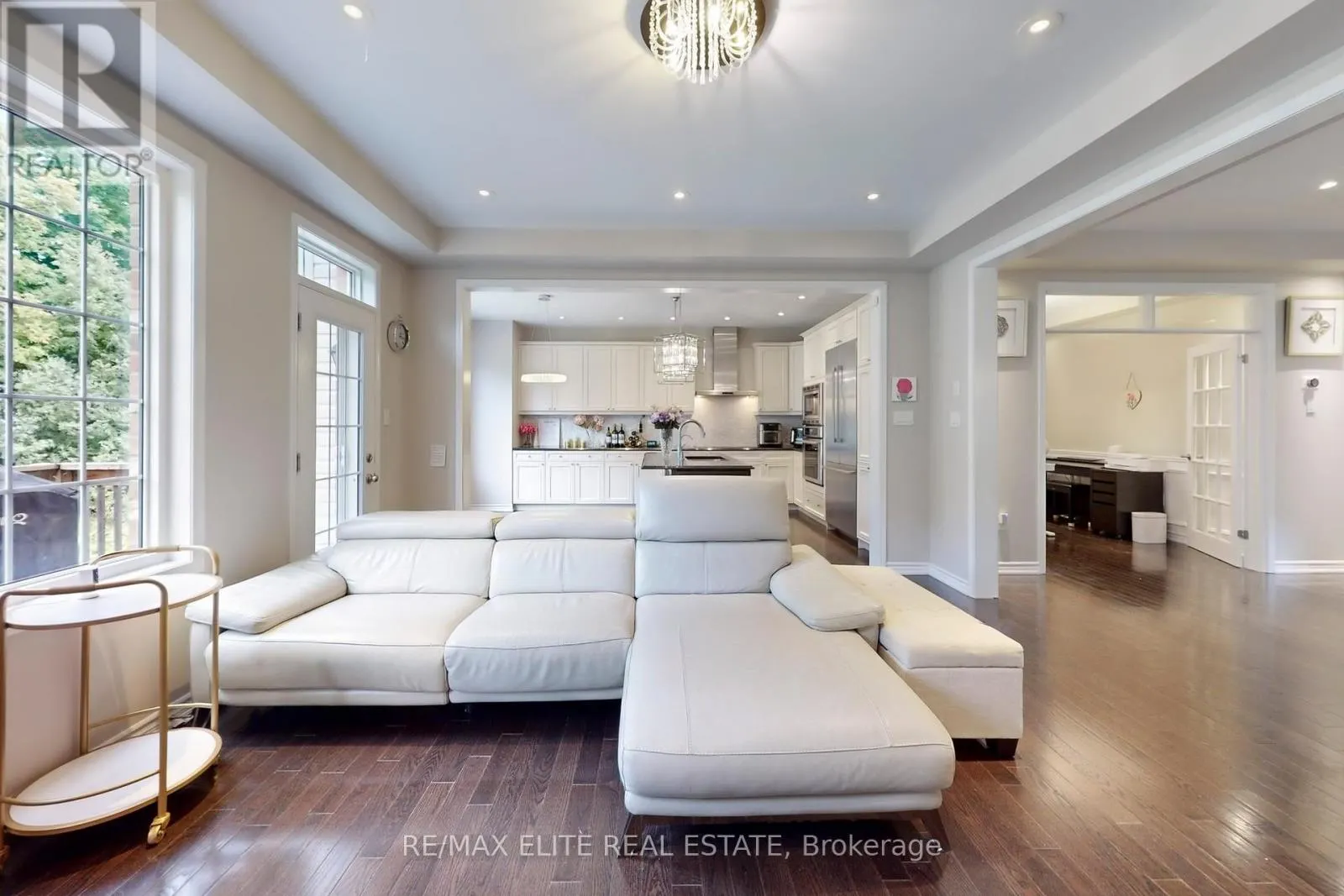 333 THOMAS PHILLIPS DRIVE