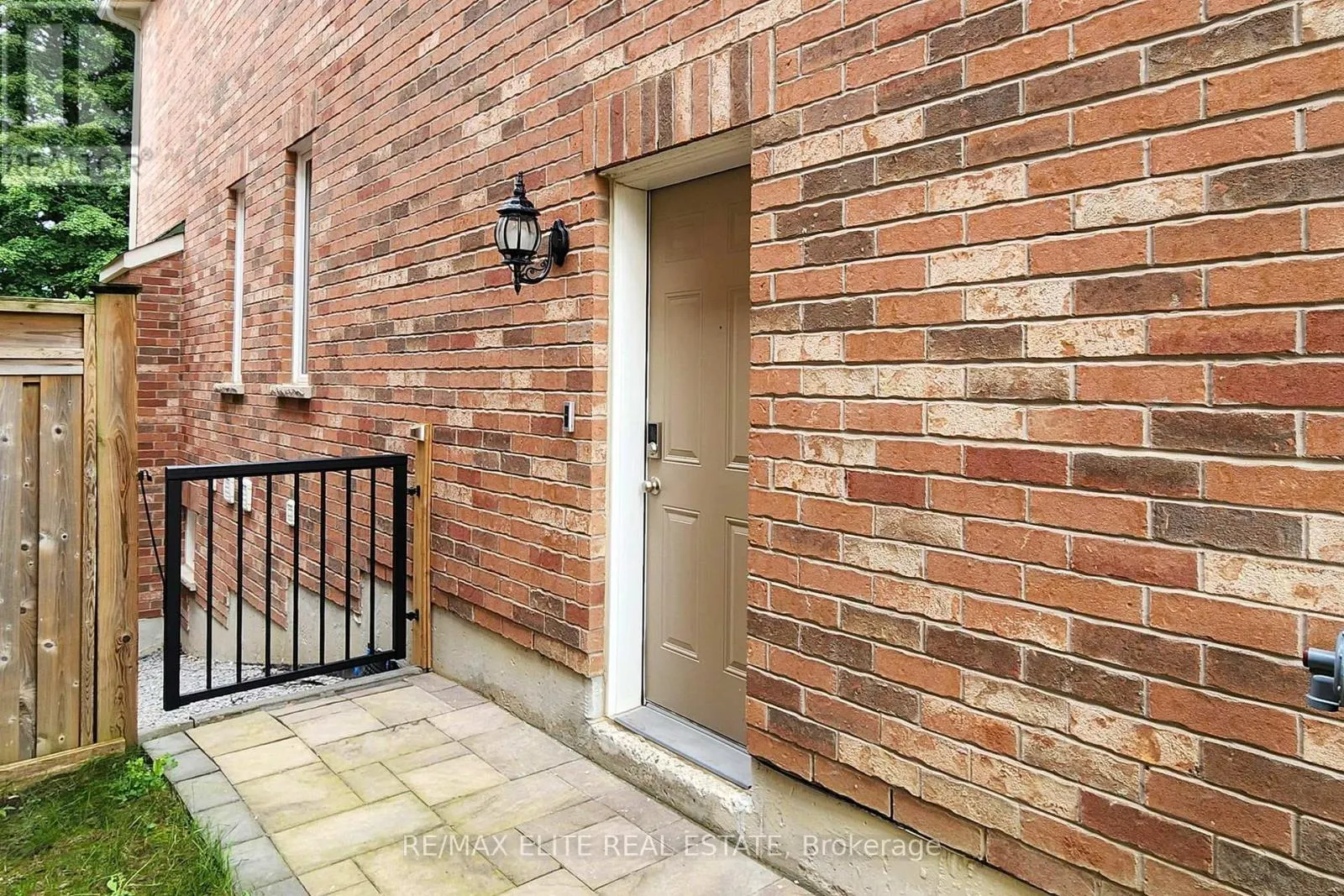 333 THOMAS PHILLIPS DRIVE