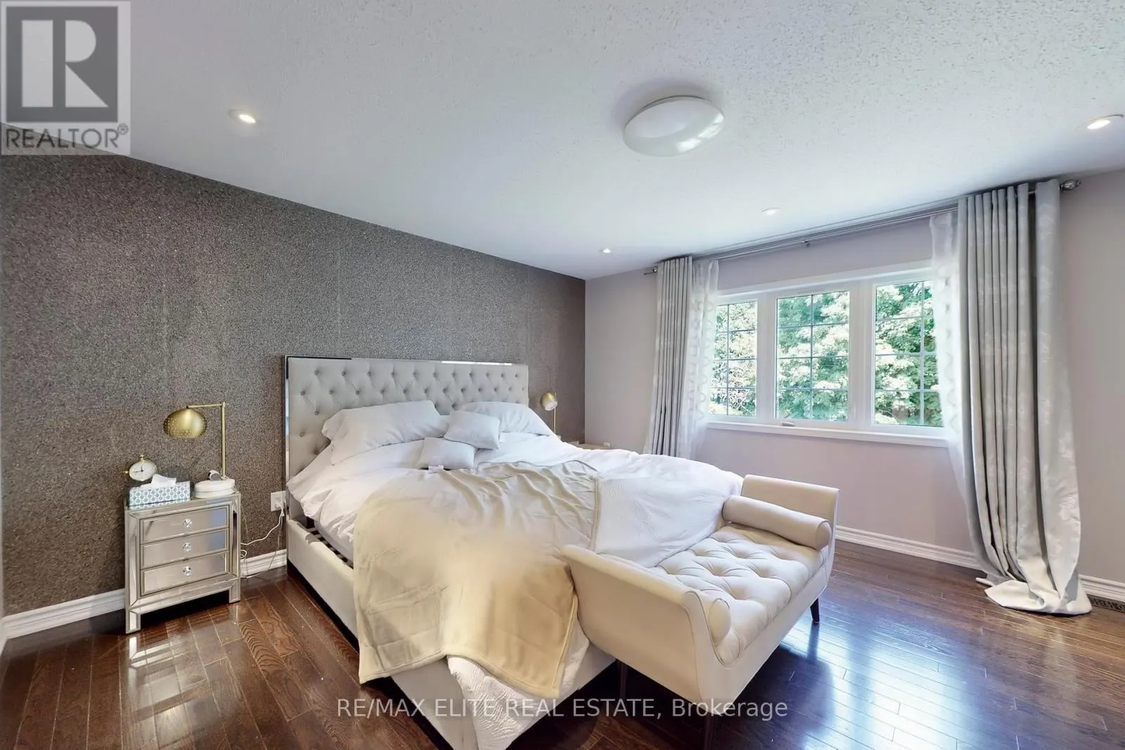 333 THOMAS PHILLIPS DRIVE