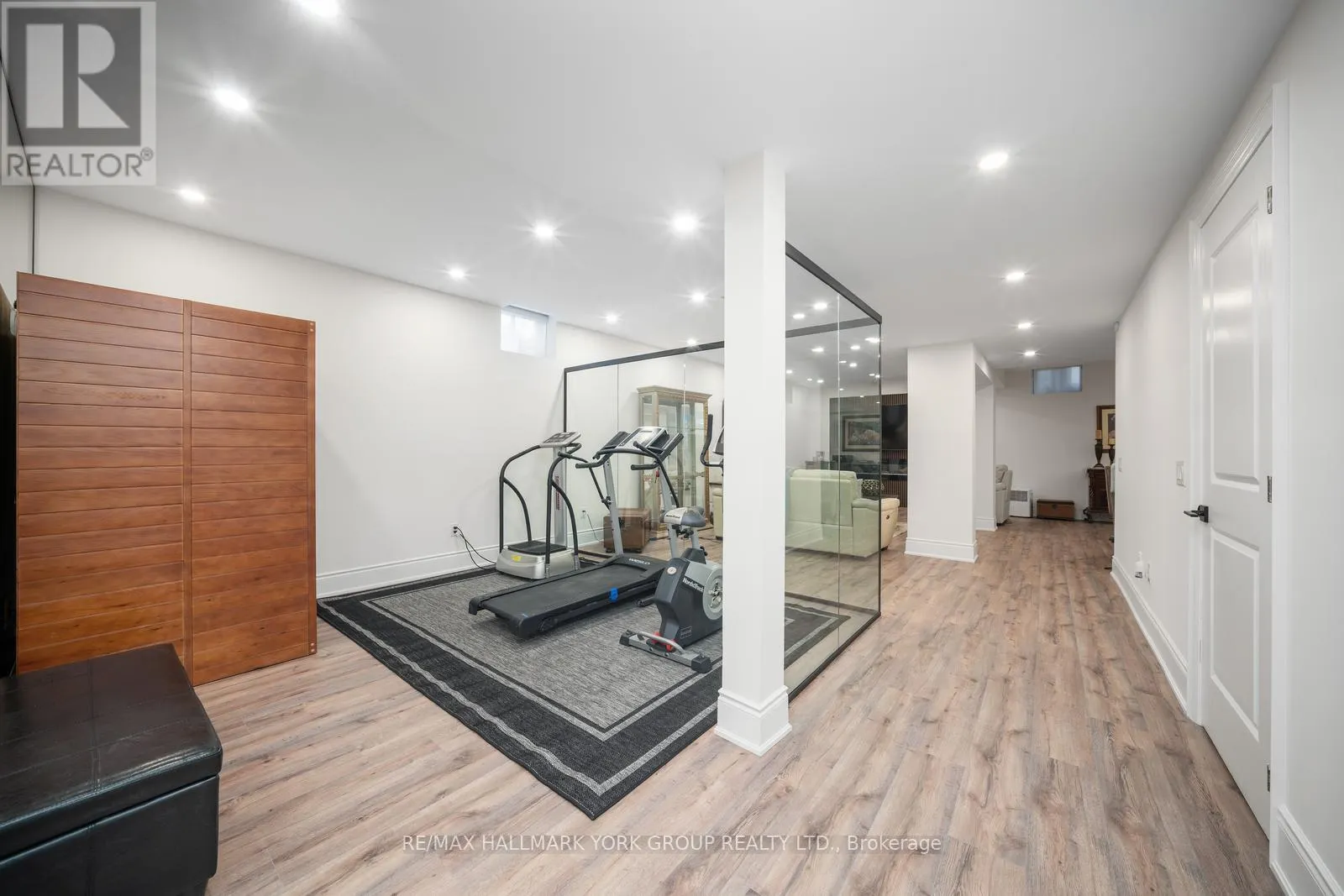 2 TIDNISH COURT