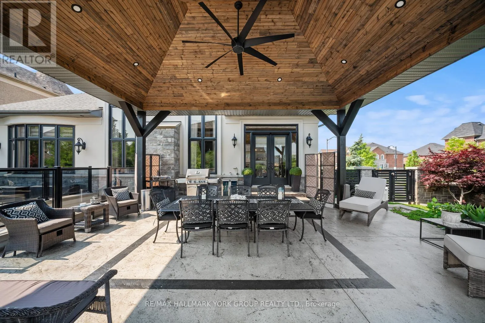 2 TIDNISH COURT