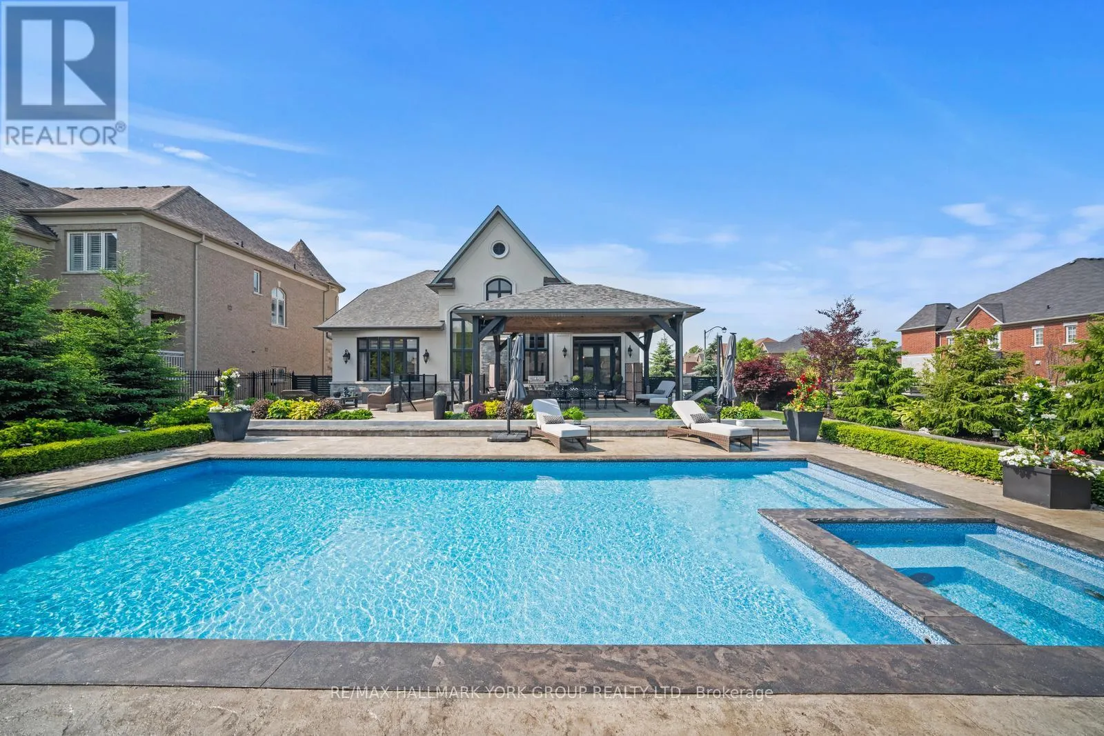 2 TIDNISH COURT