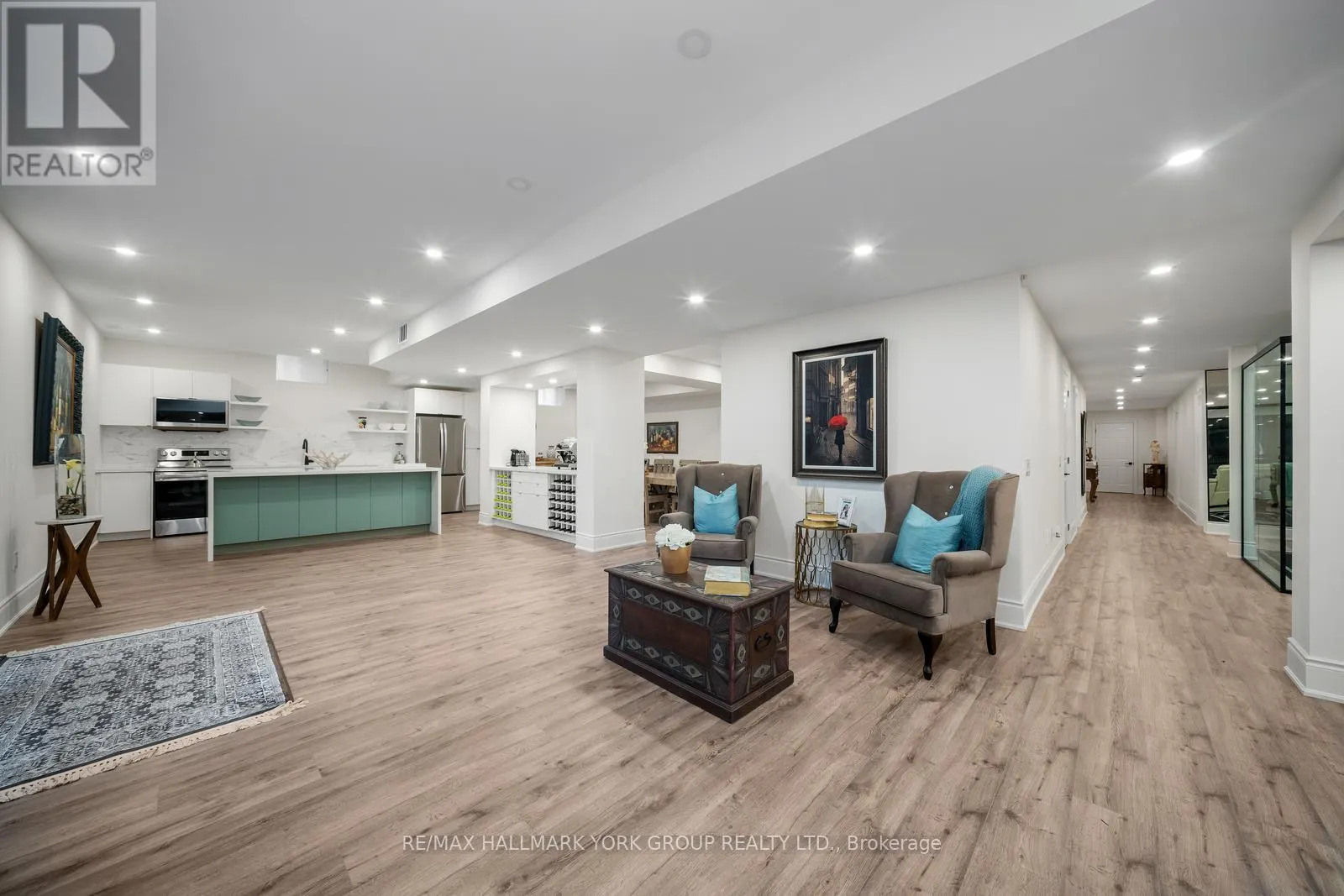 2 TIDNISH COURT