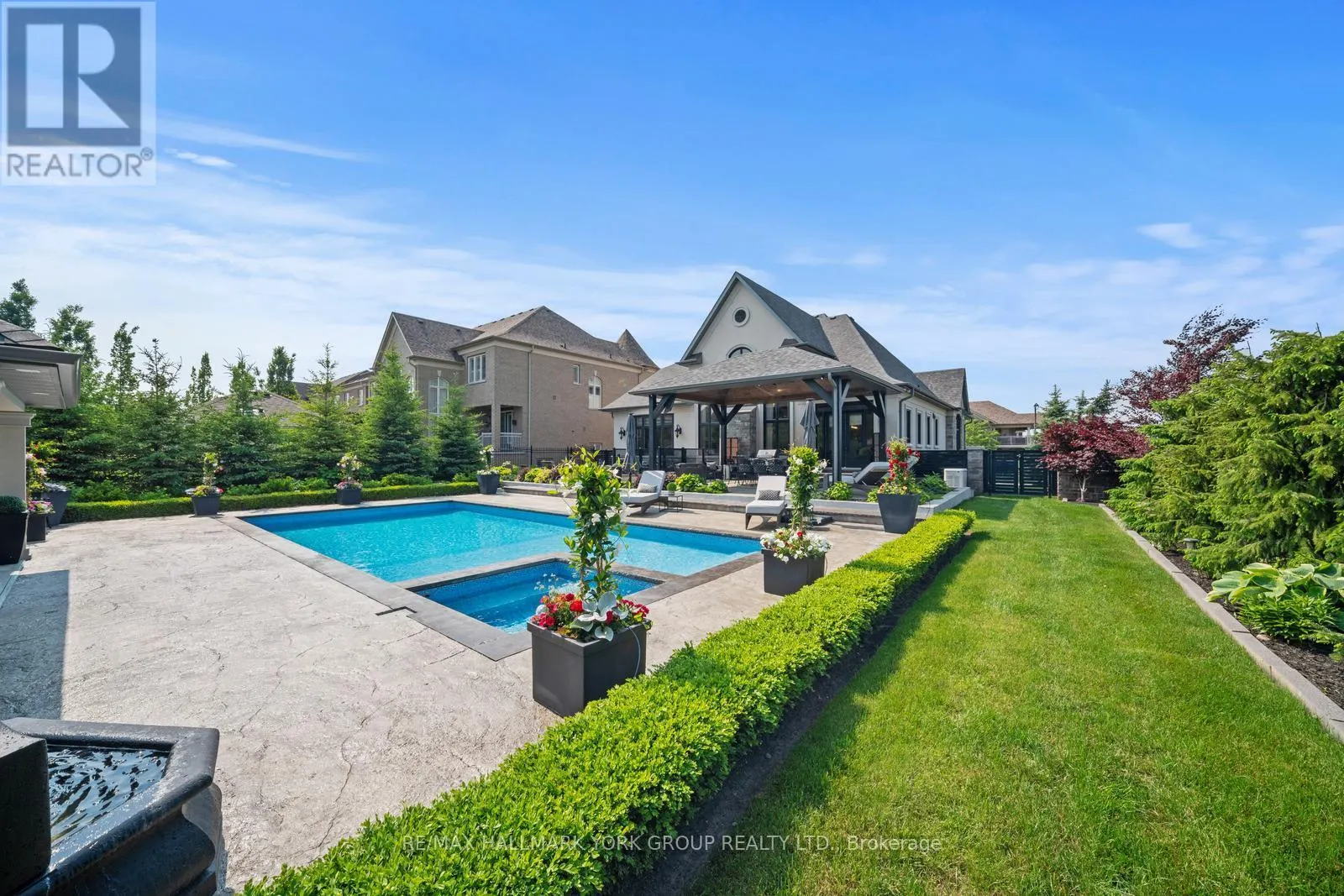 2 TIDNISH COURT