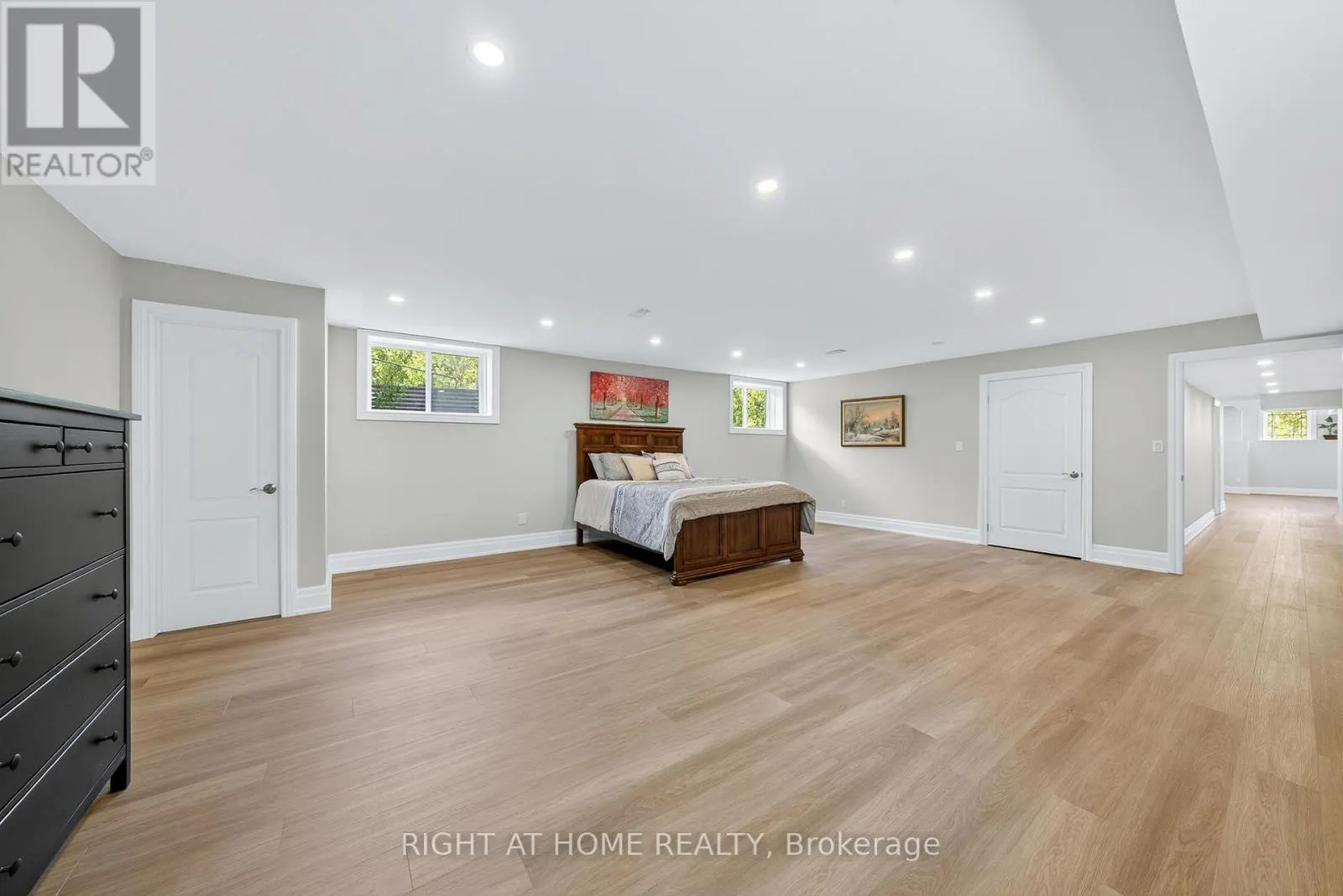 3500 CRESCENT HARBOUR ROAD