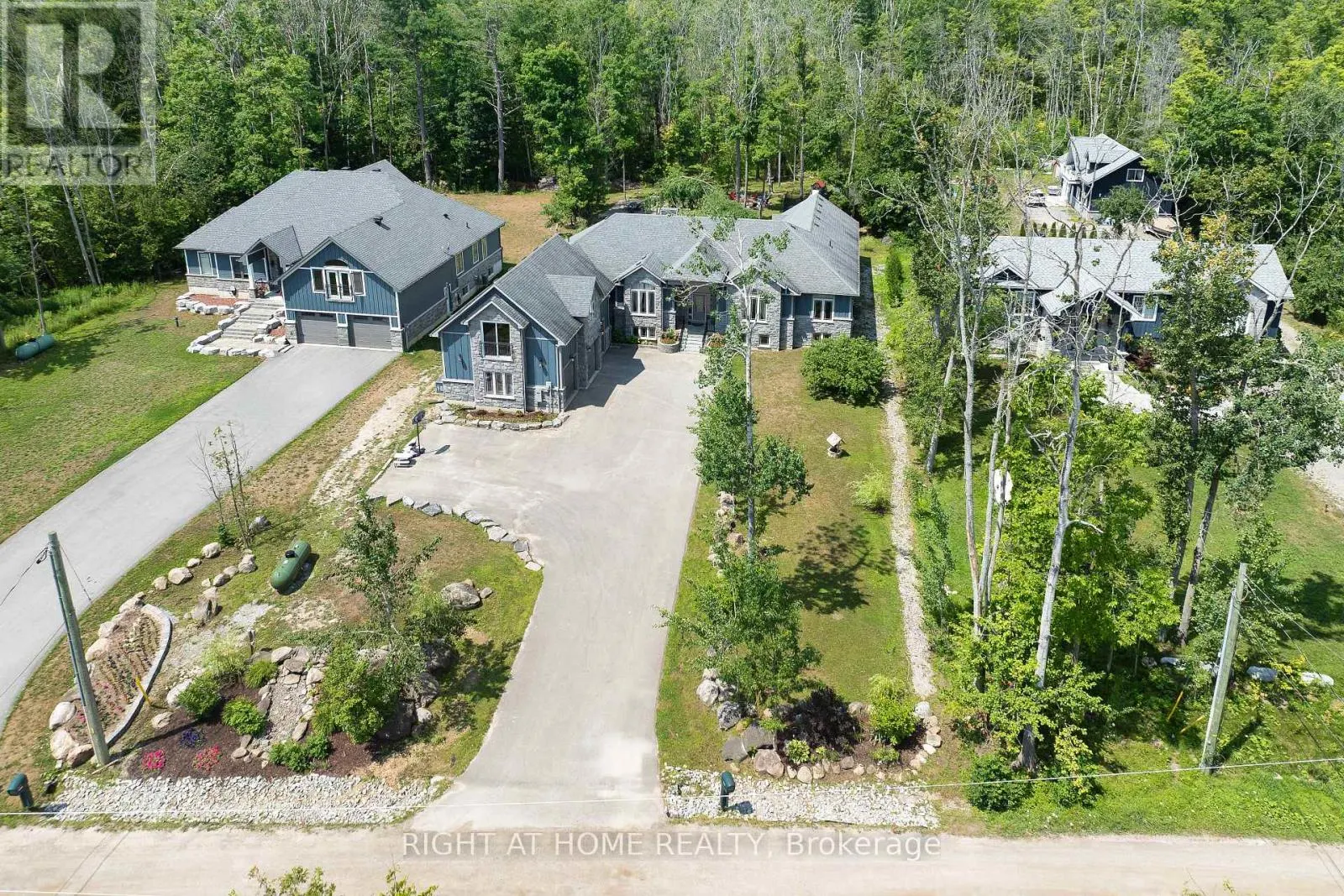 3500 CRESCENT HARBOUR ROAD