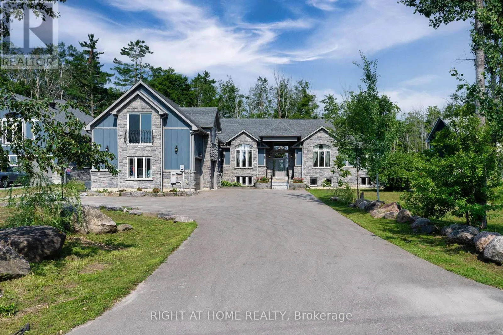 3500 CRESCENT HARBOUR ROAD