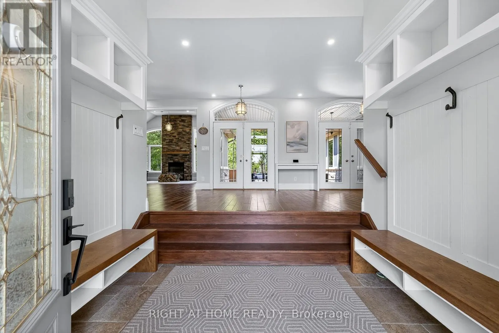 3500 CRESCENT HARBOUR ROAD
