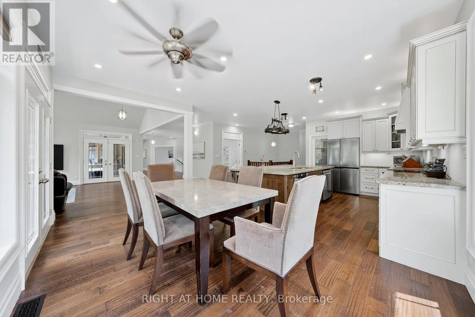3500 CRESCENT HARBOUR ROAD