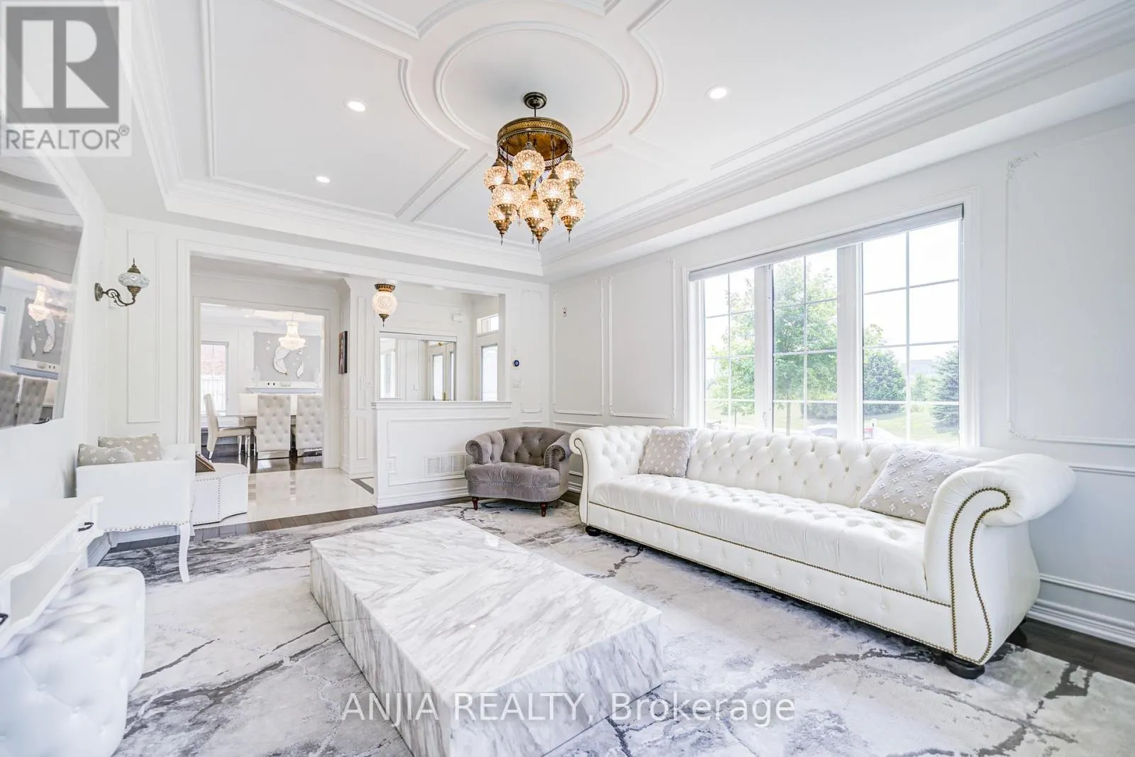 203 RICHARD UNDERHILL AVENUE