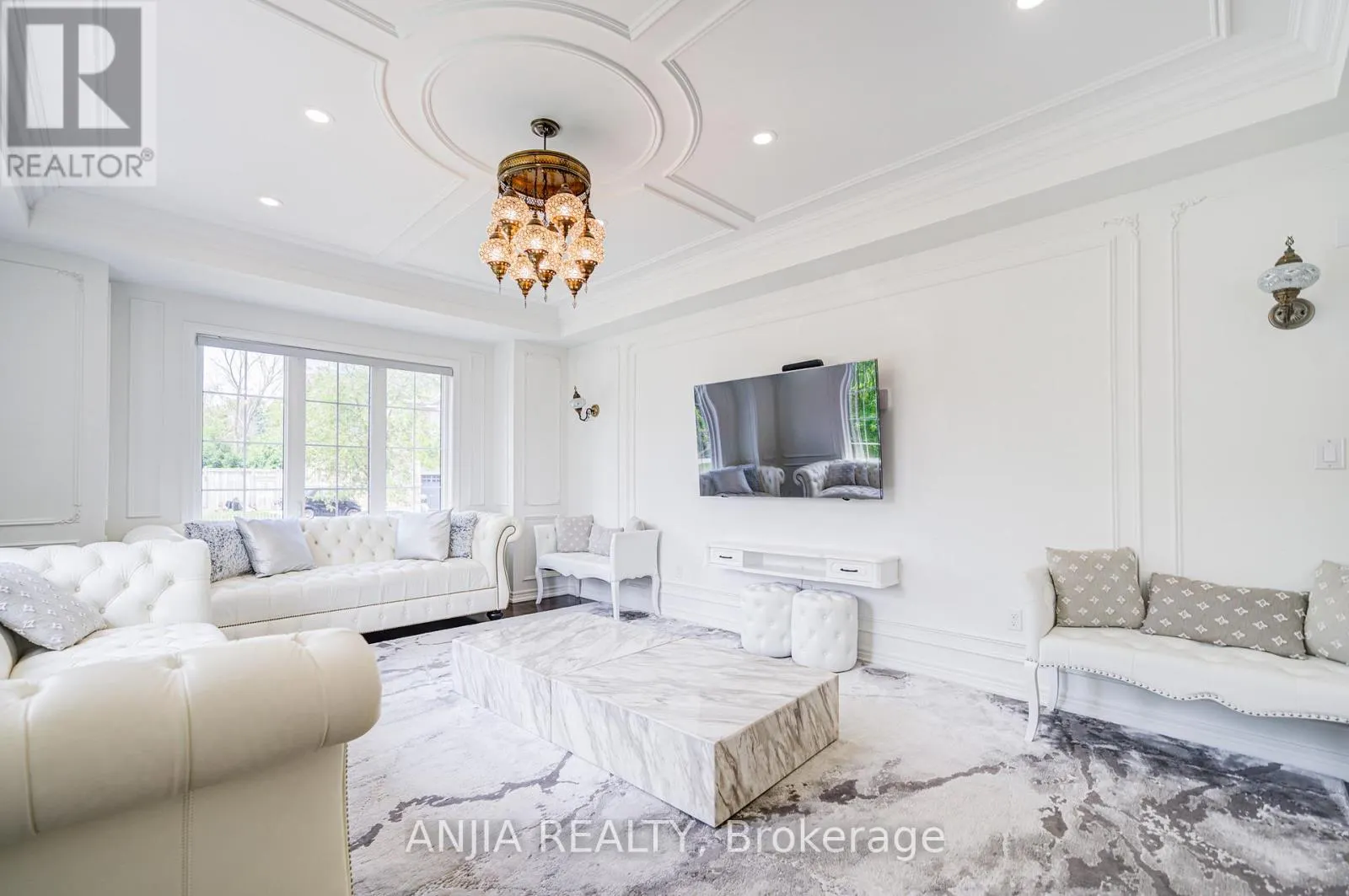 203 RICHARD UNDERHILL AVENUE