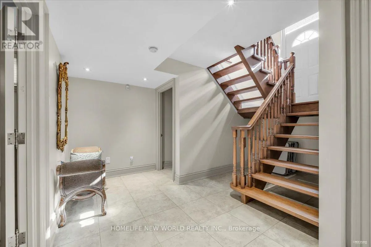 12 DENHAM DRIVE