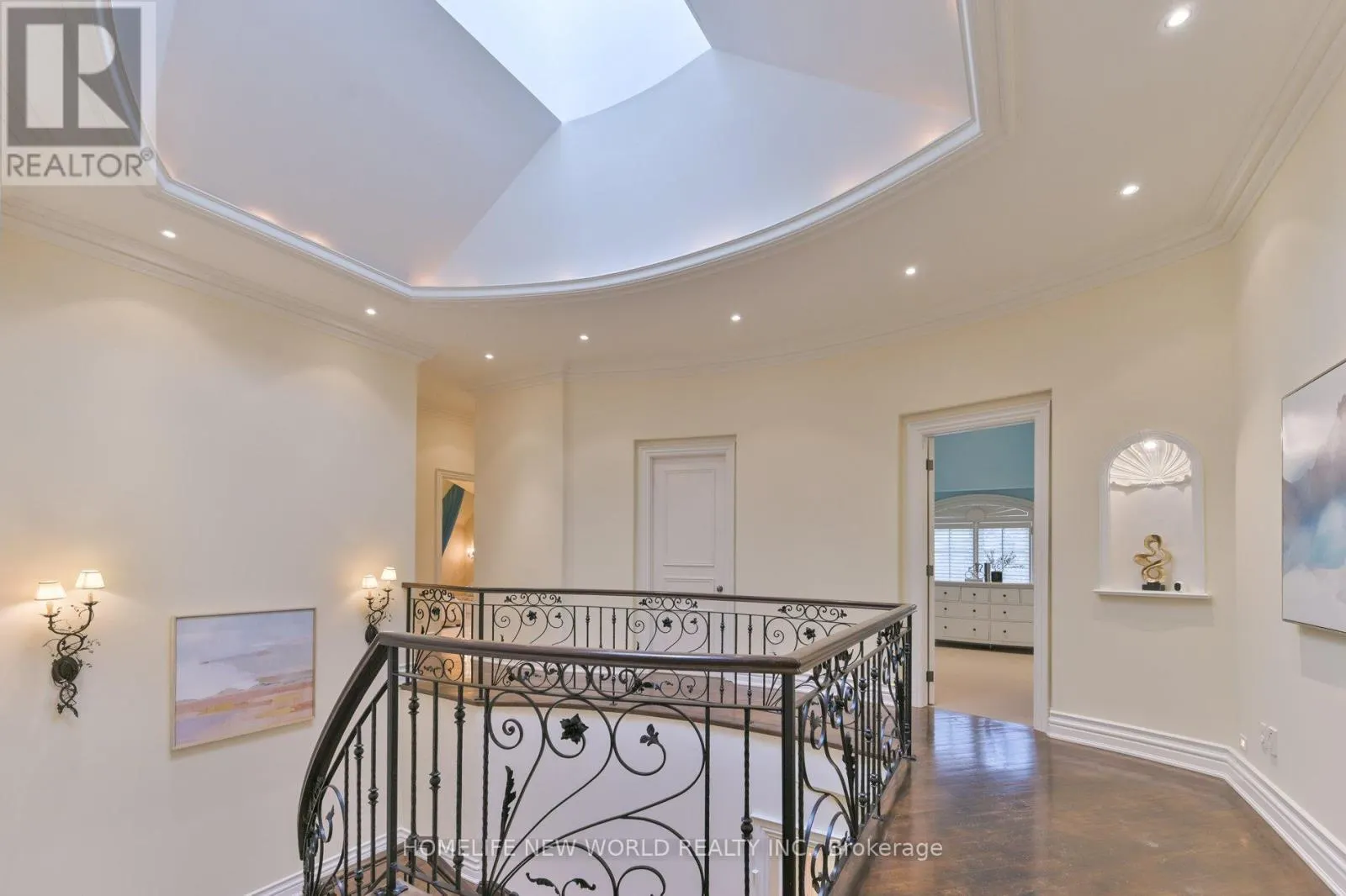 33 EVITA COURT