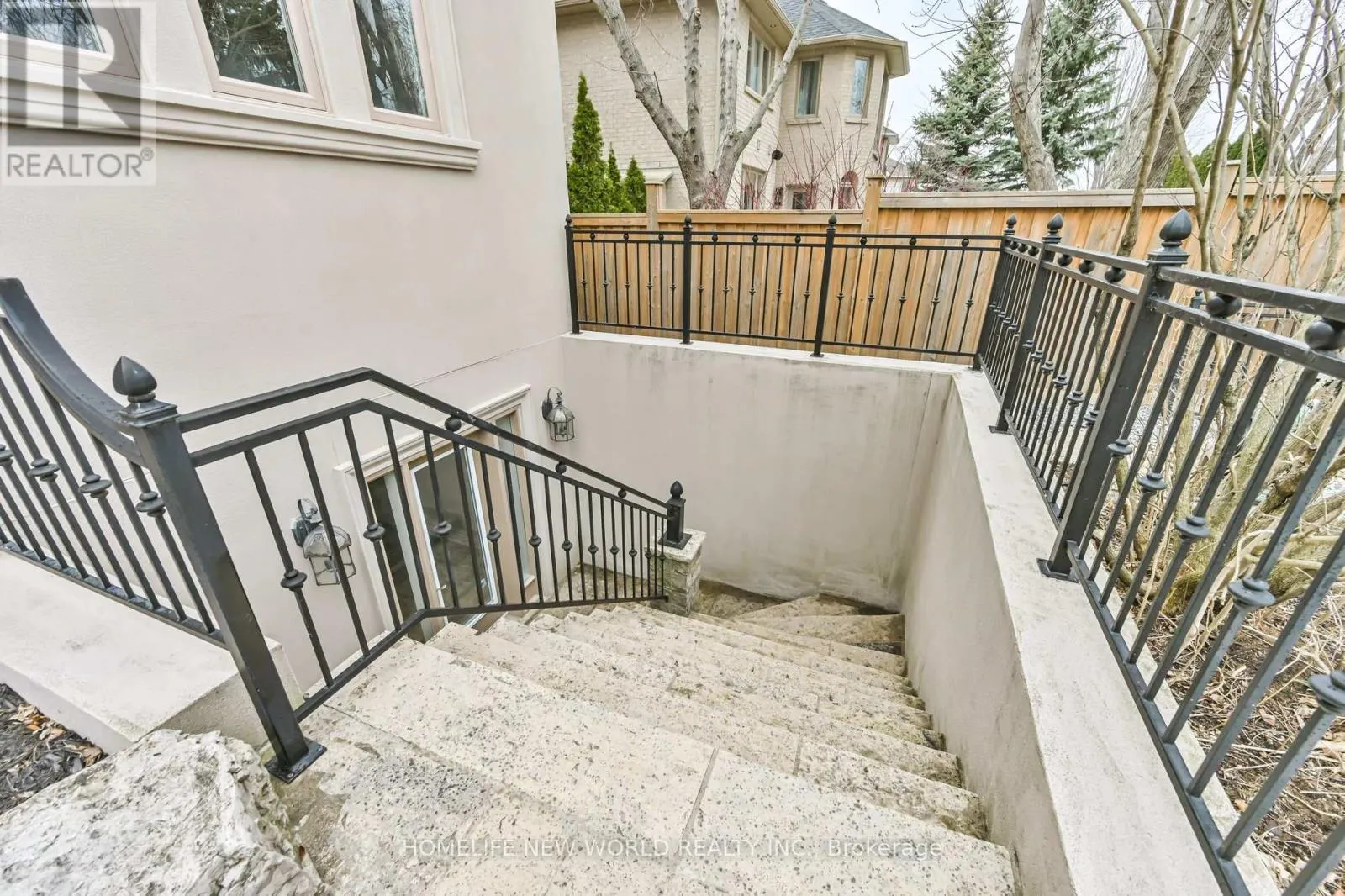33 EVITA COURT