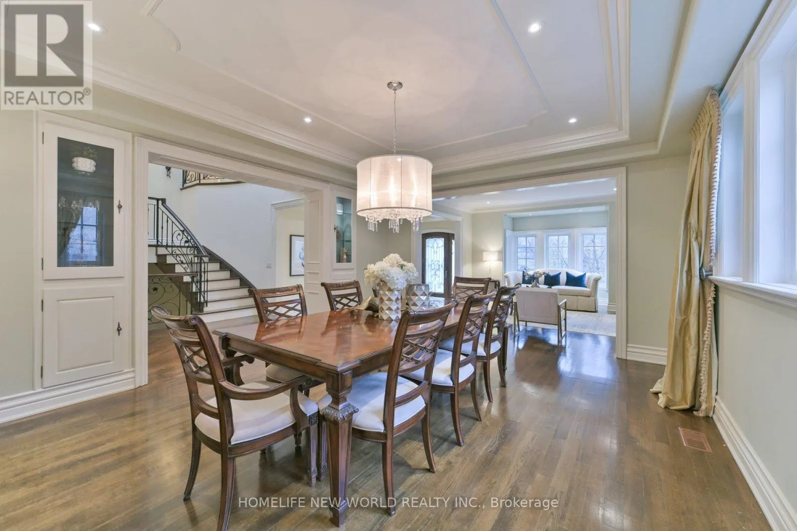 33 EVITA COURT