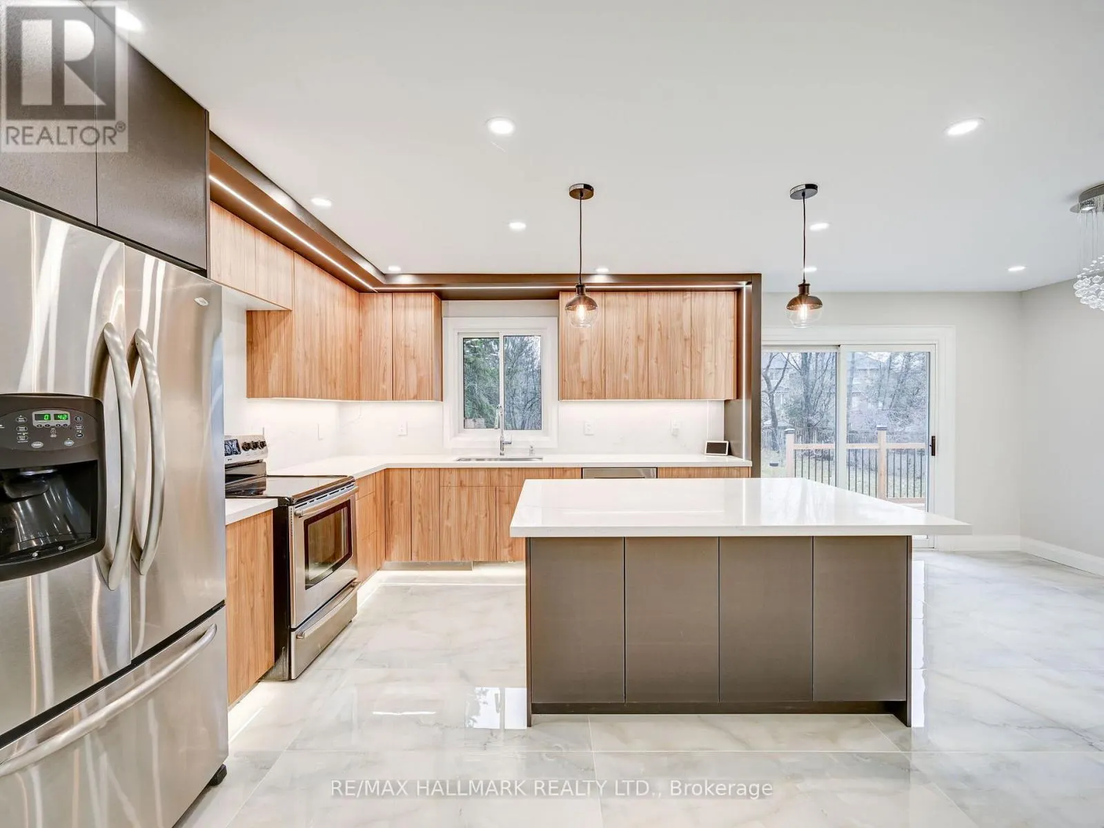1046 LEBANON DRIVE