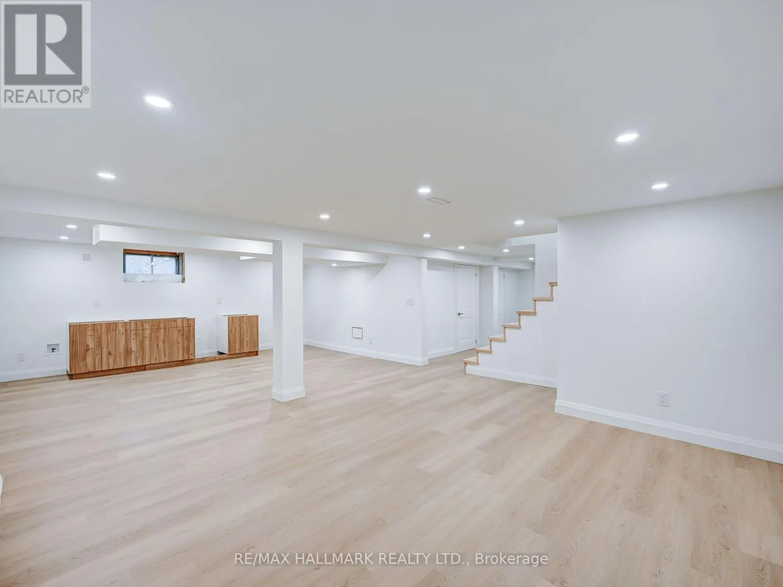 1046 LEBANON DRIVE