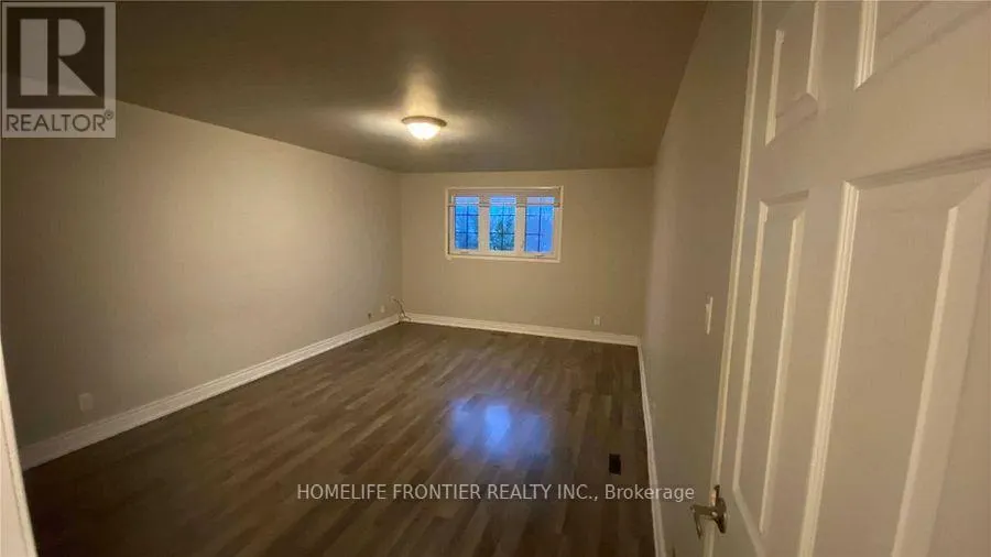 39 CAMROSE DRIVE