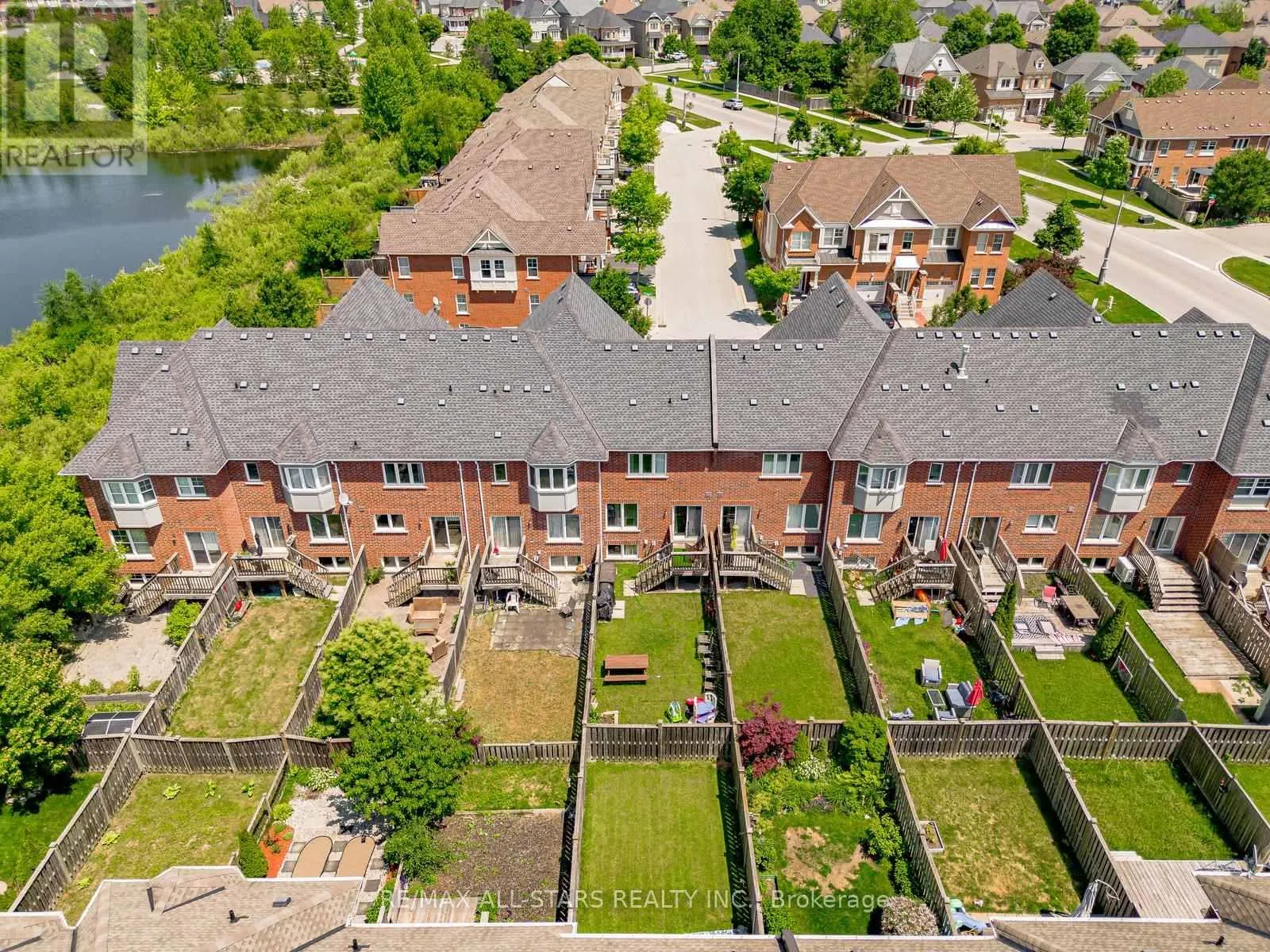 11 EASTWIND DRIVE