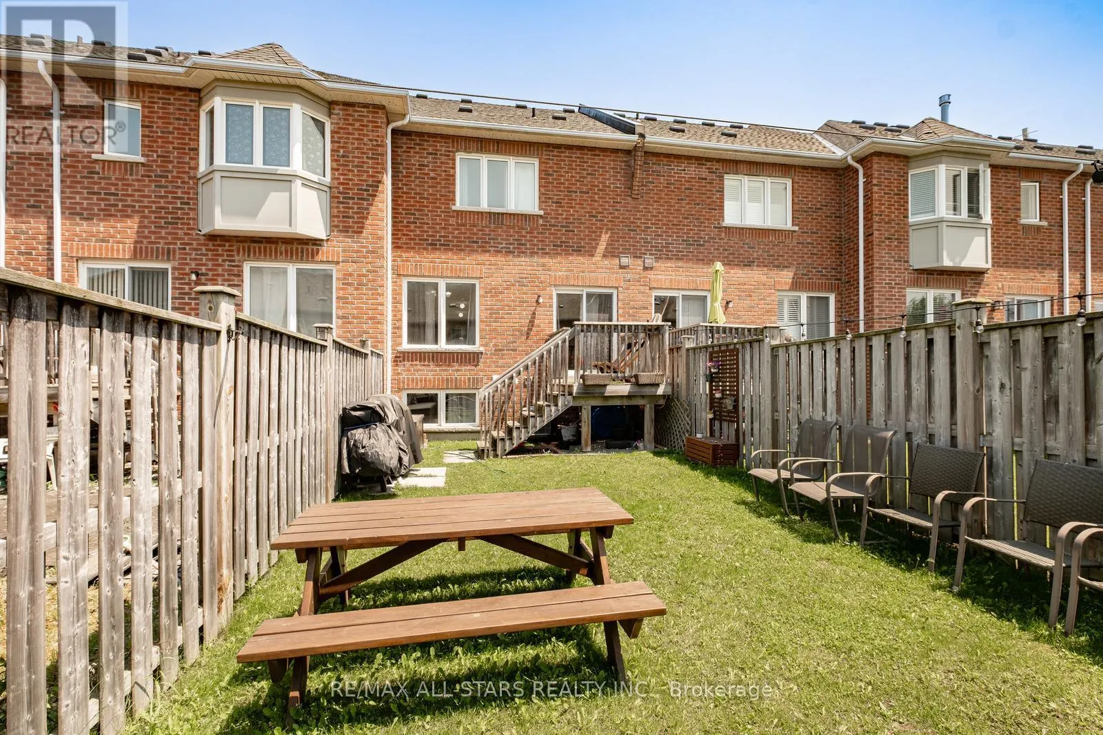 11 EASTWIND DRIVE