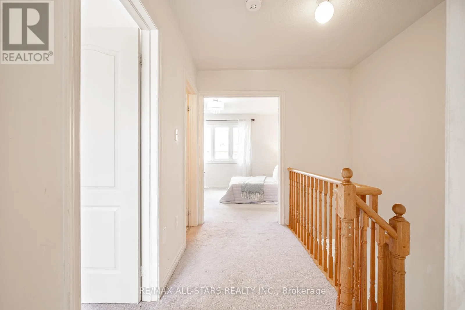 11 EASTWIND DRIVE