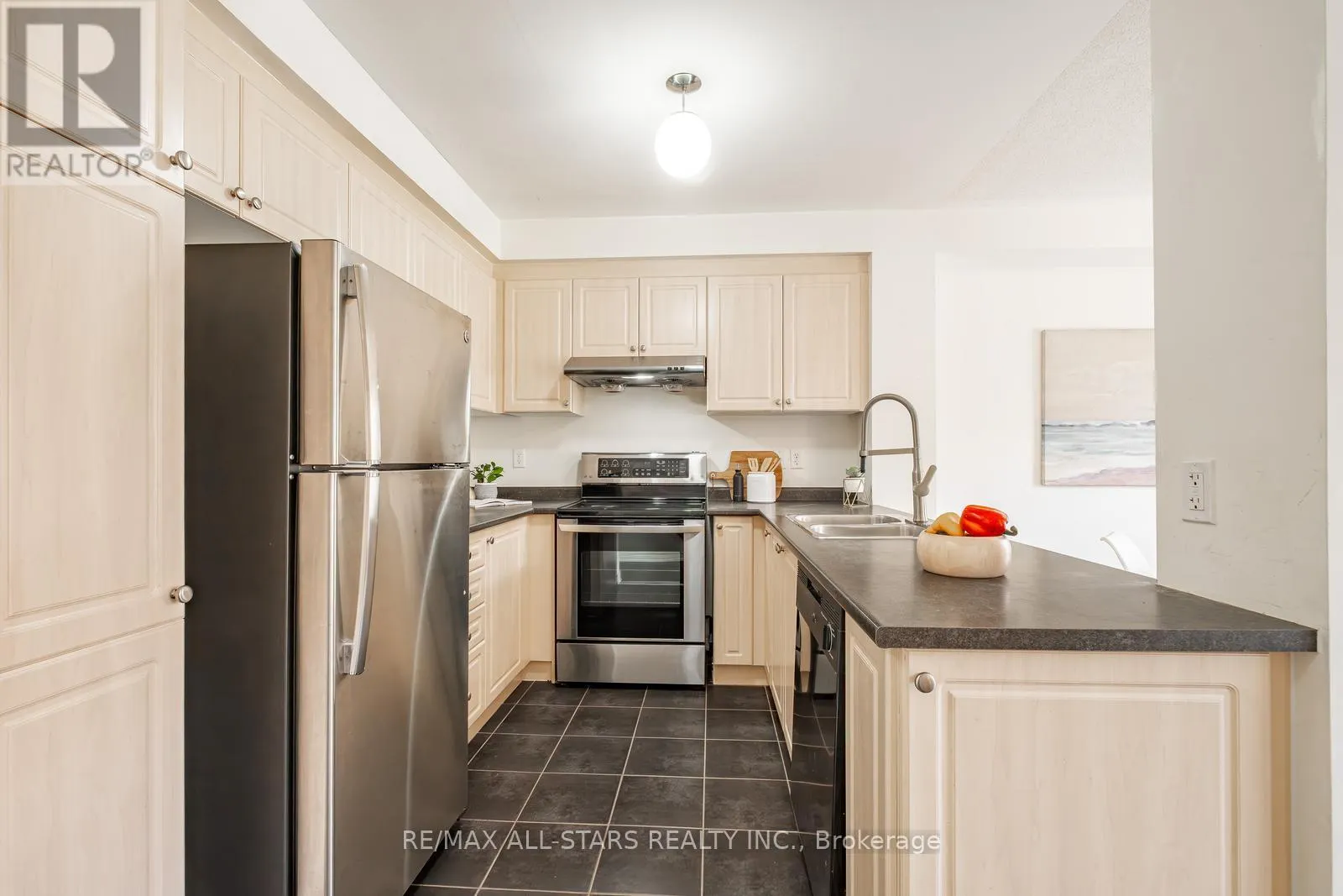 11 EASTWIND DRIVE