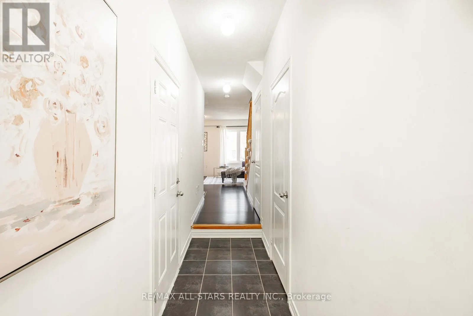 11 EASTWIND DRIVE