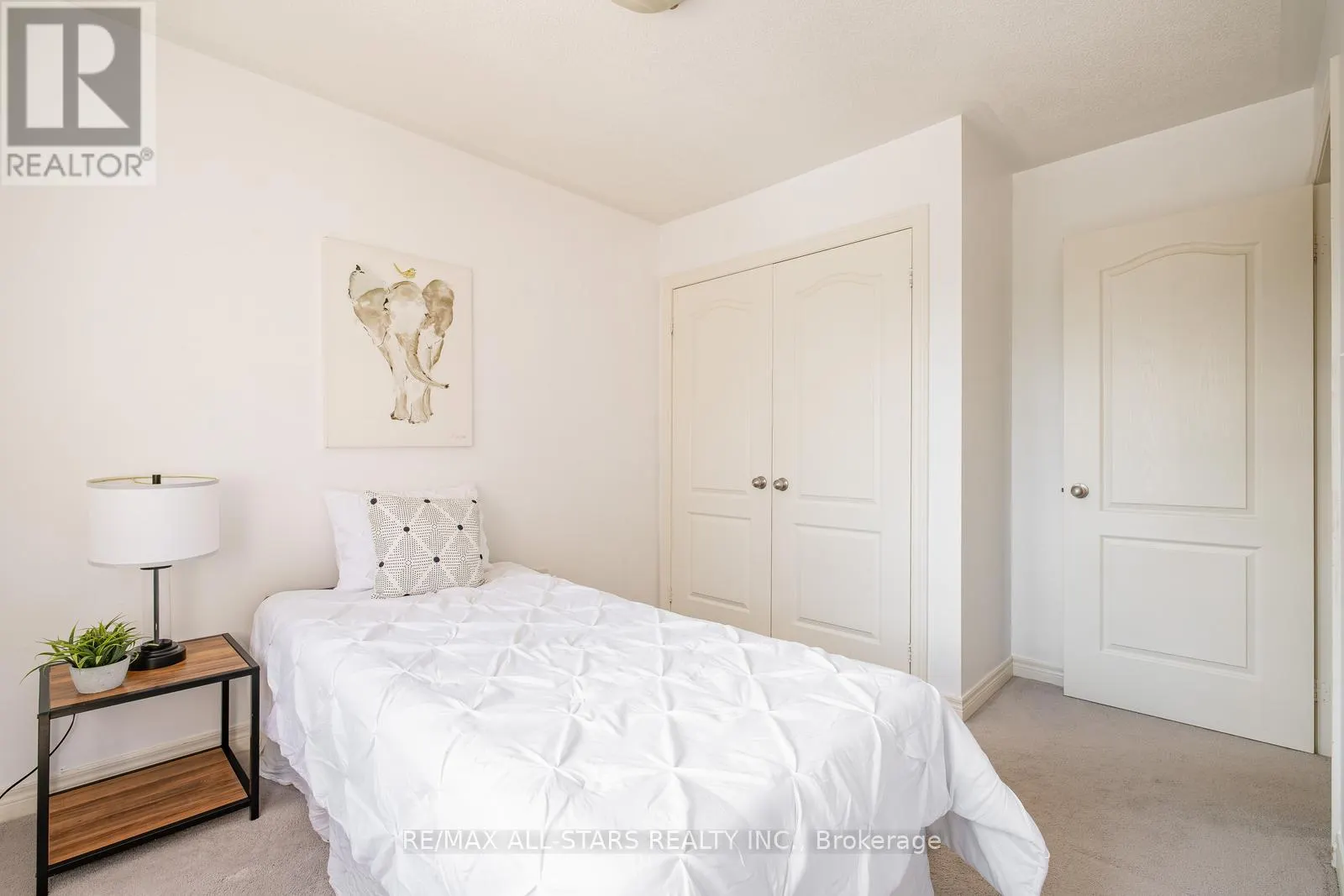 11 EASTWIND DRIVE