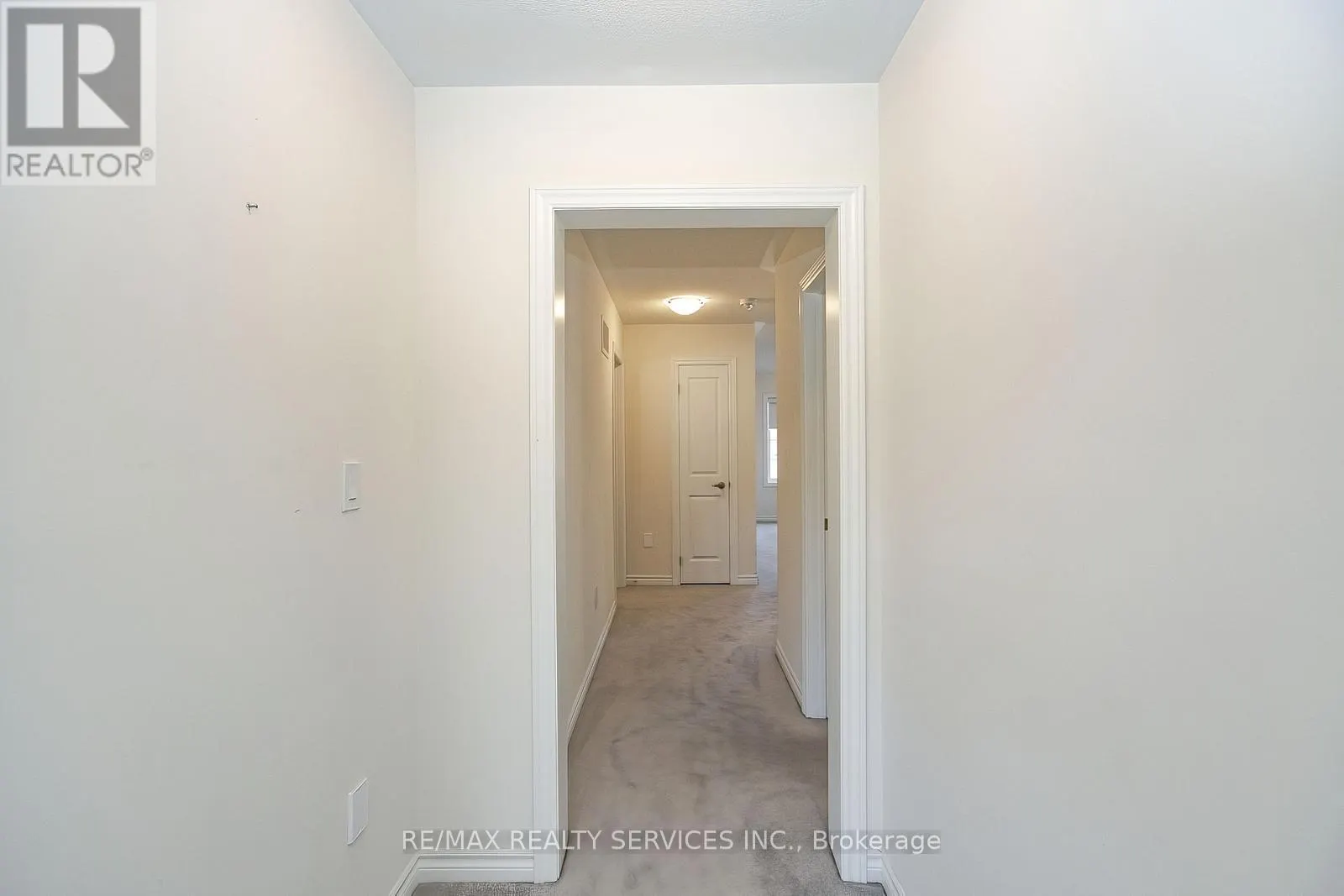 22 VALLEO STREET