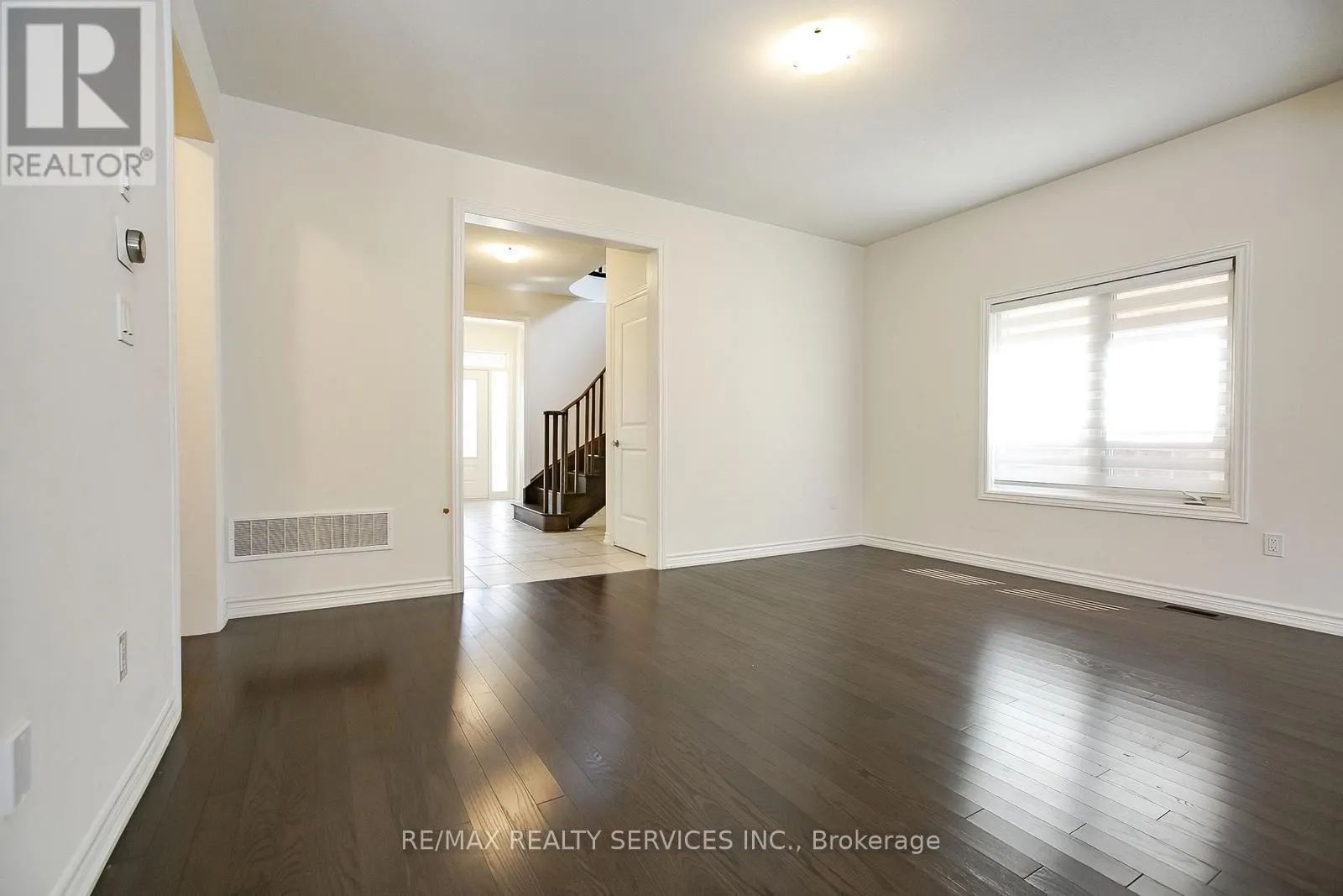22 VALLEO STREET
