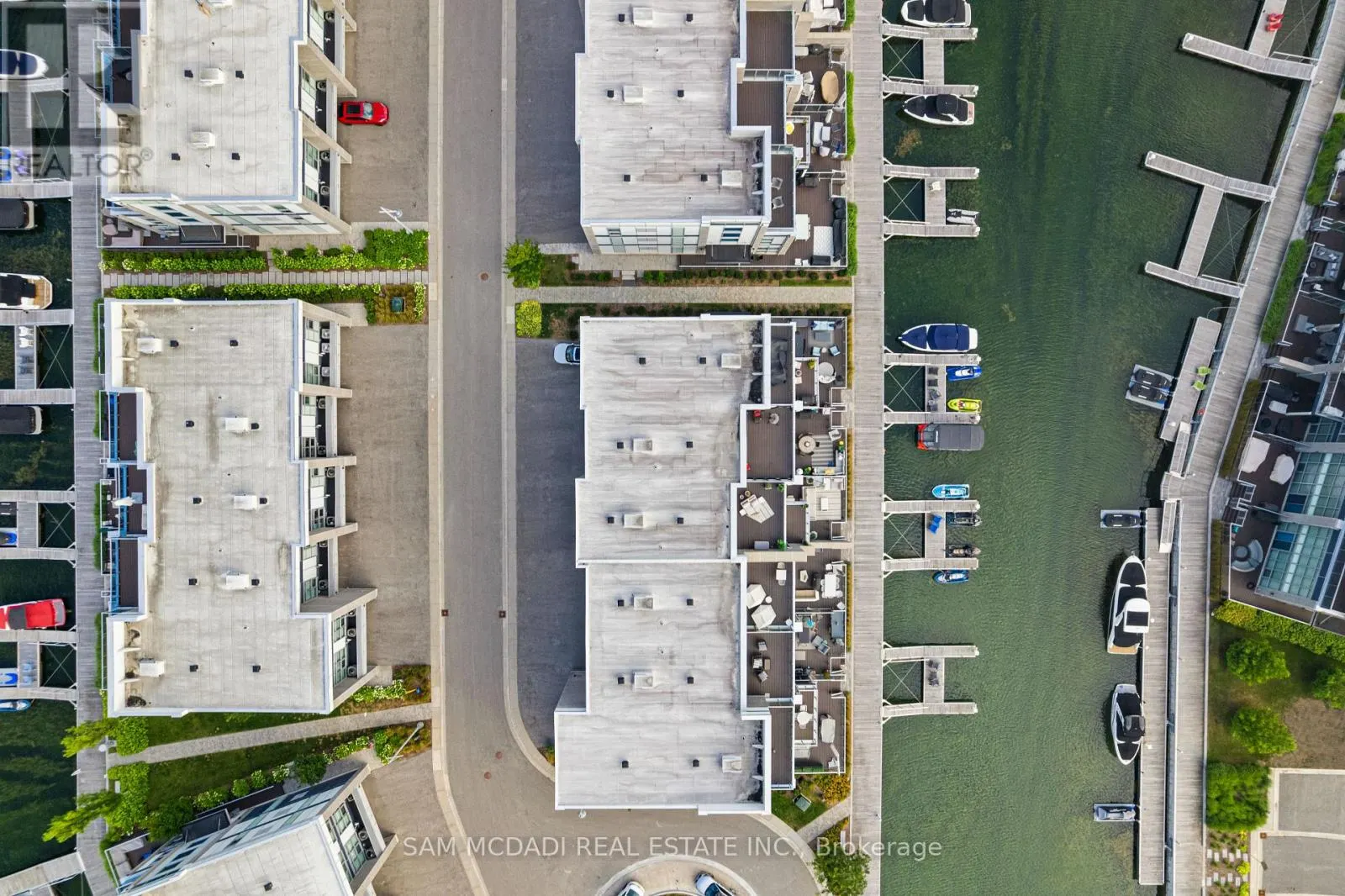 3772 MANGUSTA COURT
