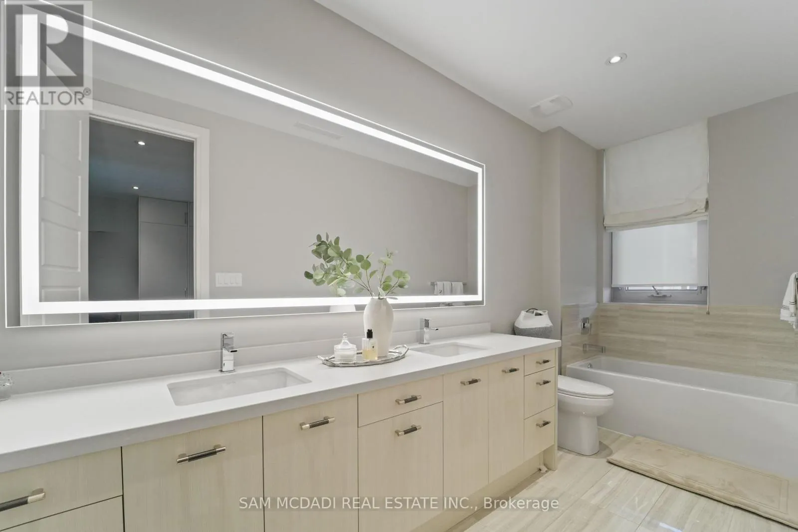 3772 MANGUSTA COURT