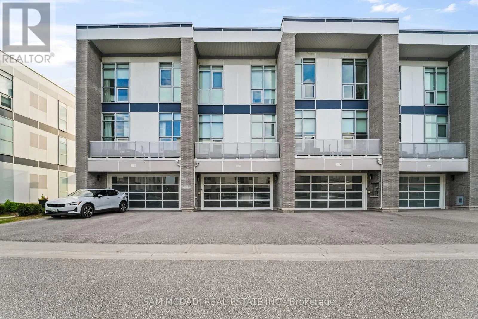 3772 MANGUSTA COURT