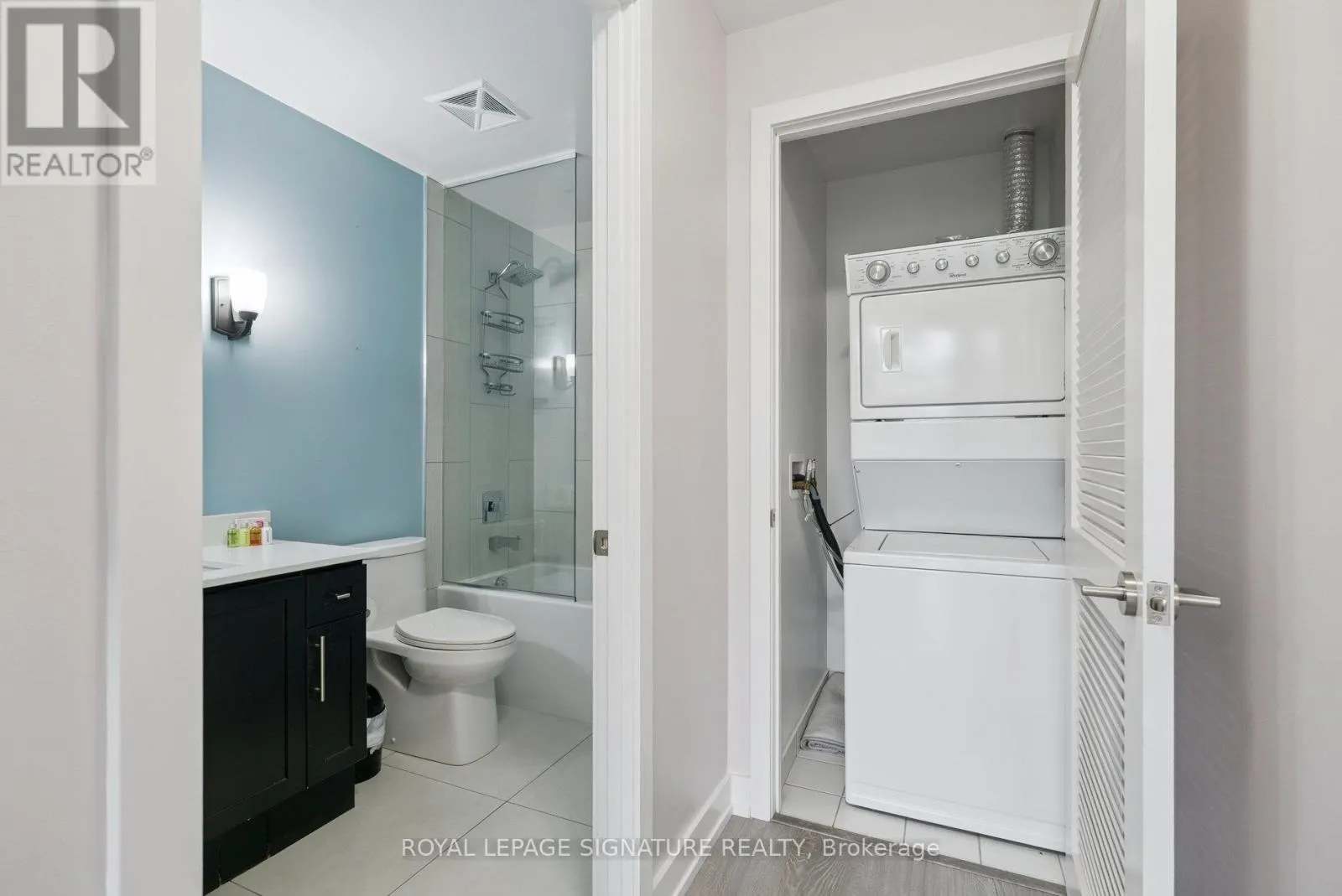 C305 - 301 SEA RAY AVENUE