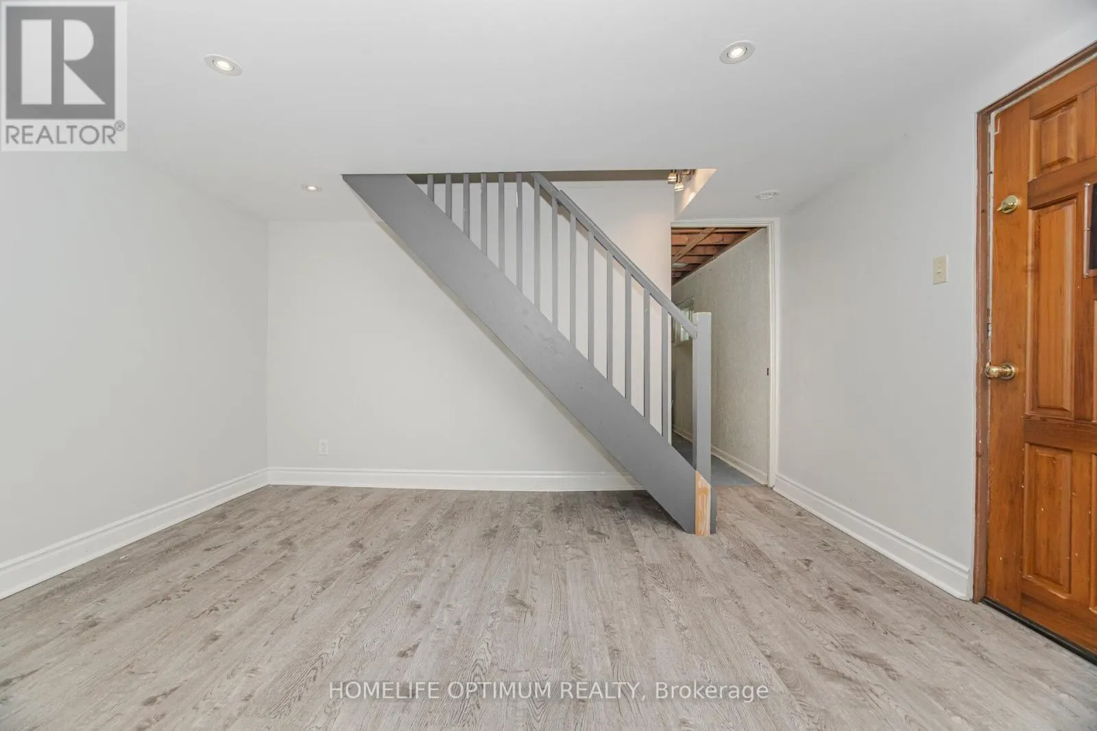 128 EAGLE STREET