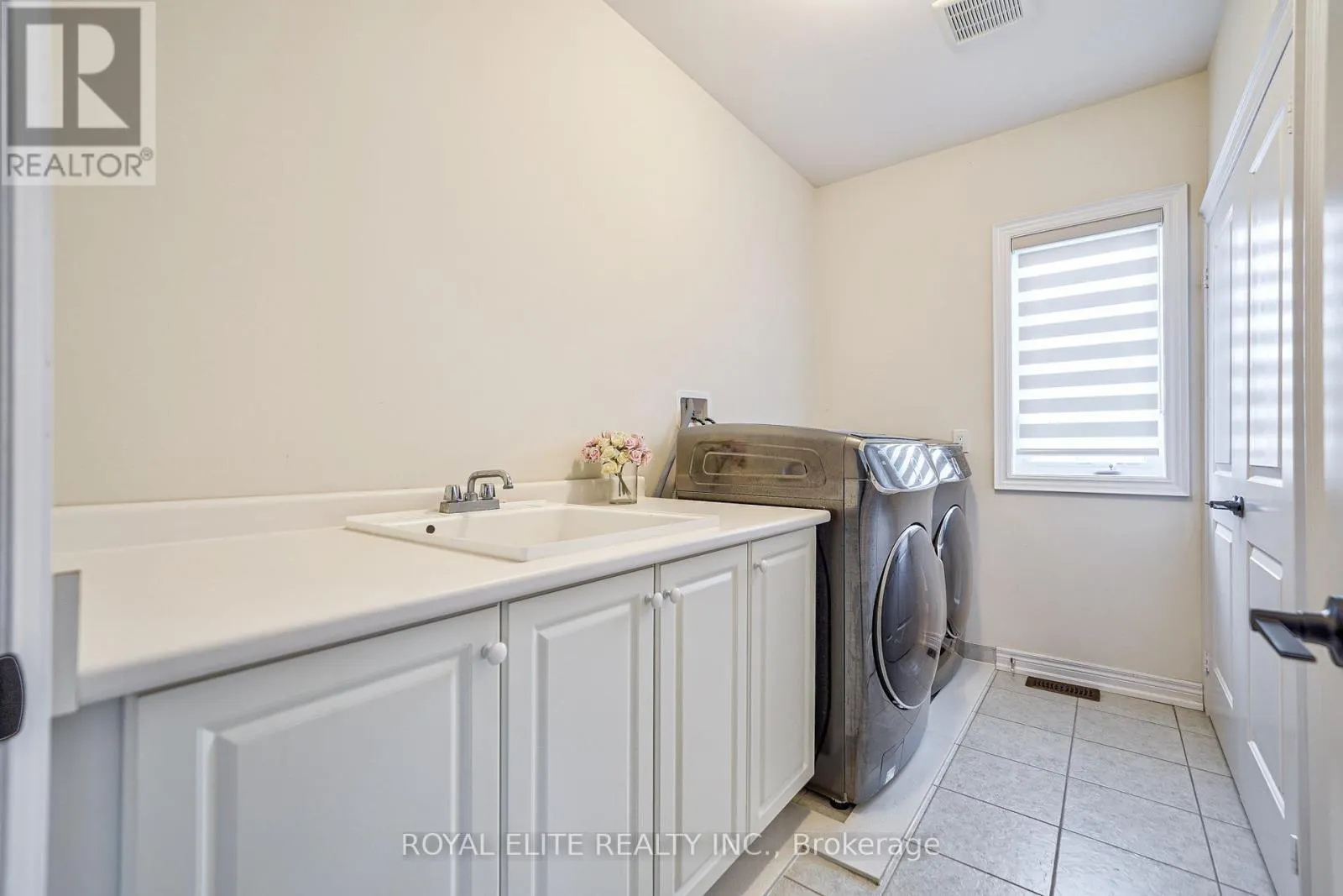 40 CONKLIN CRESCENT
